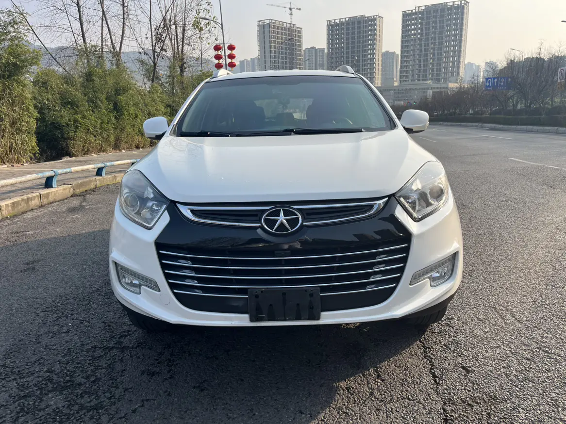 Jiangxi Ruifeng S5  из Китая