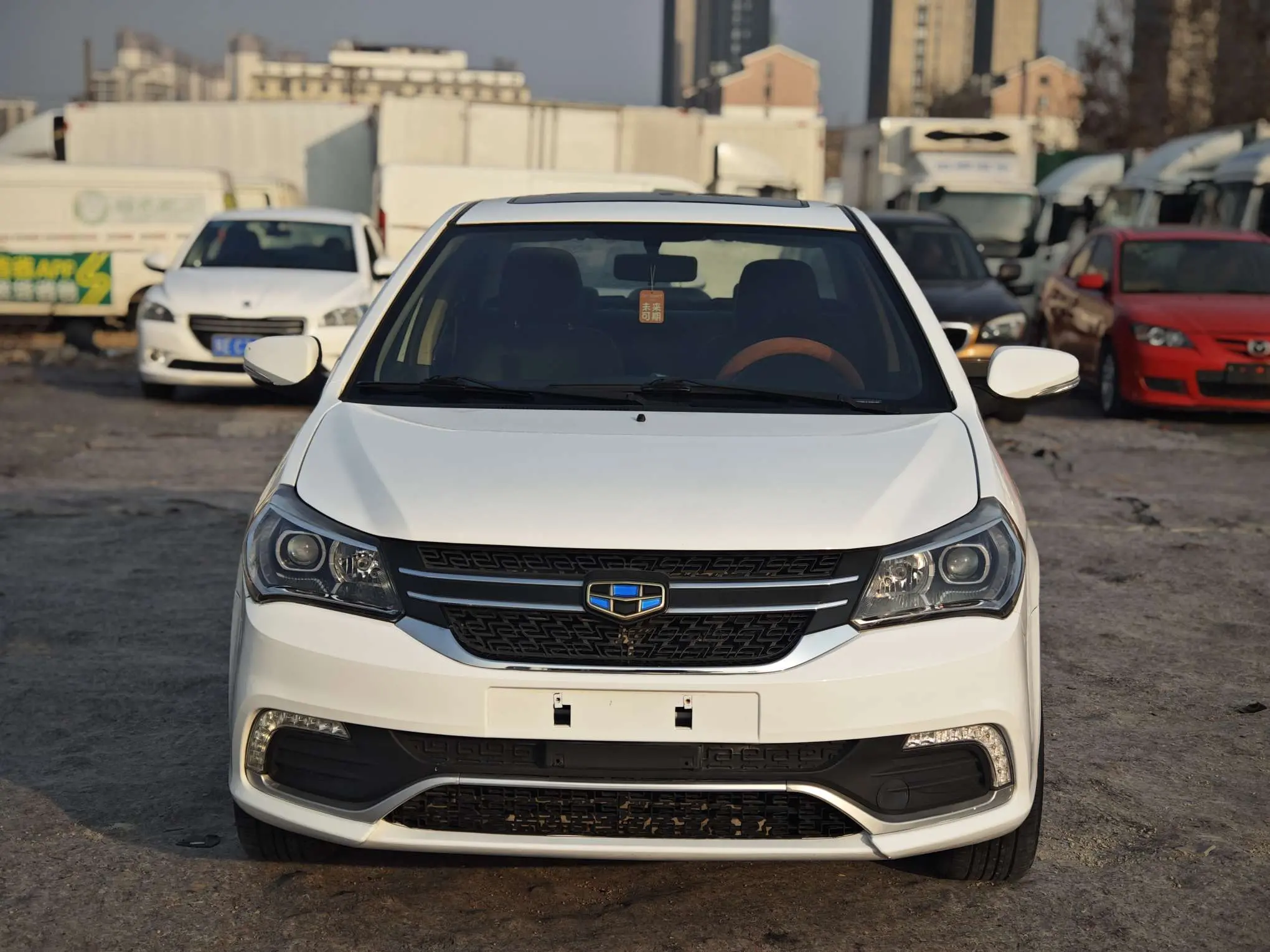 Geely King Kong  из Китая