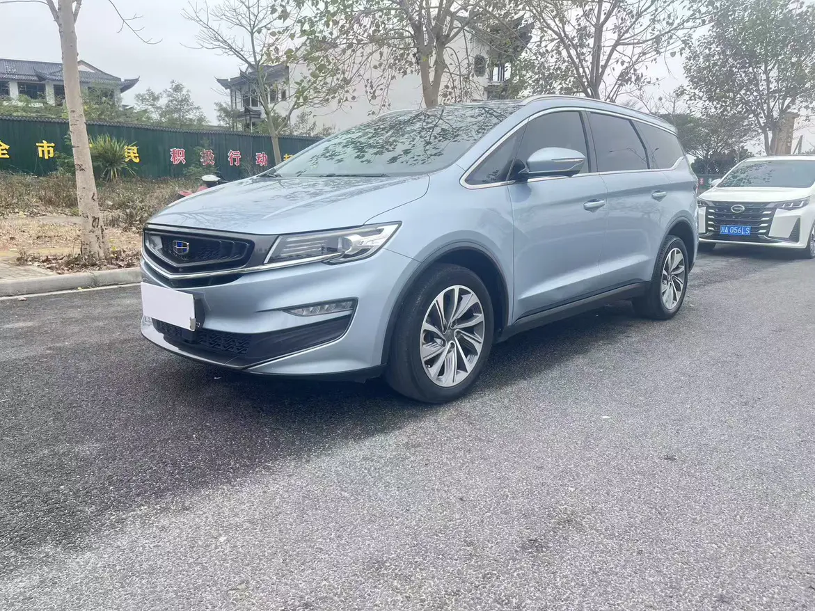 Geely Jiaji  из Китая