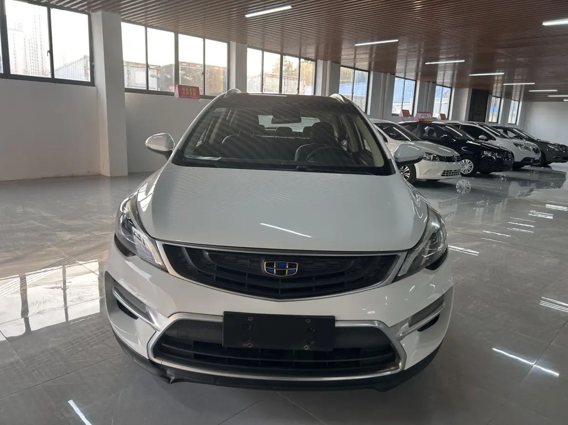 Geely Emgrand GS  из Китая