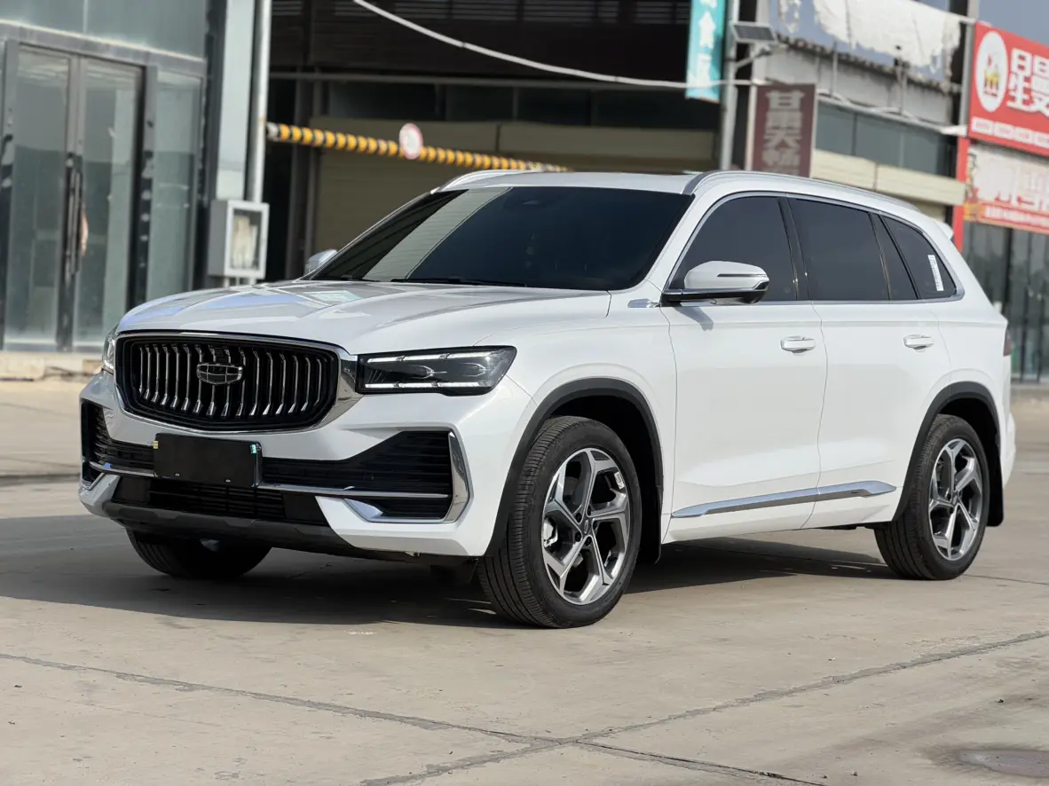 Geely Monjaro (Xingyue L)  из Китая