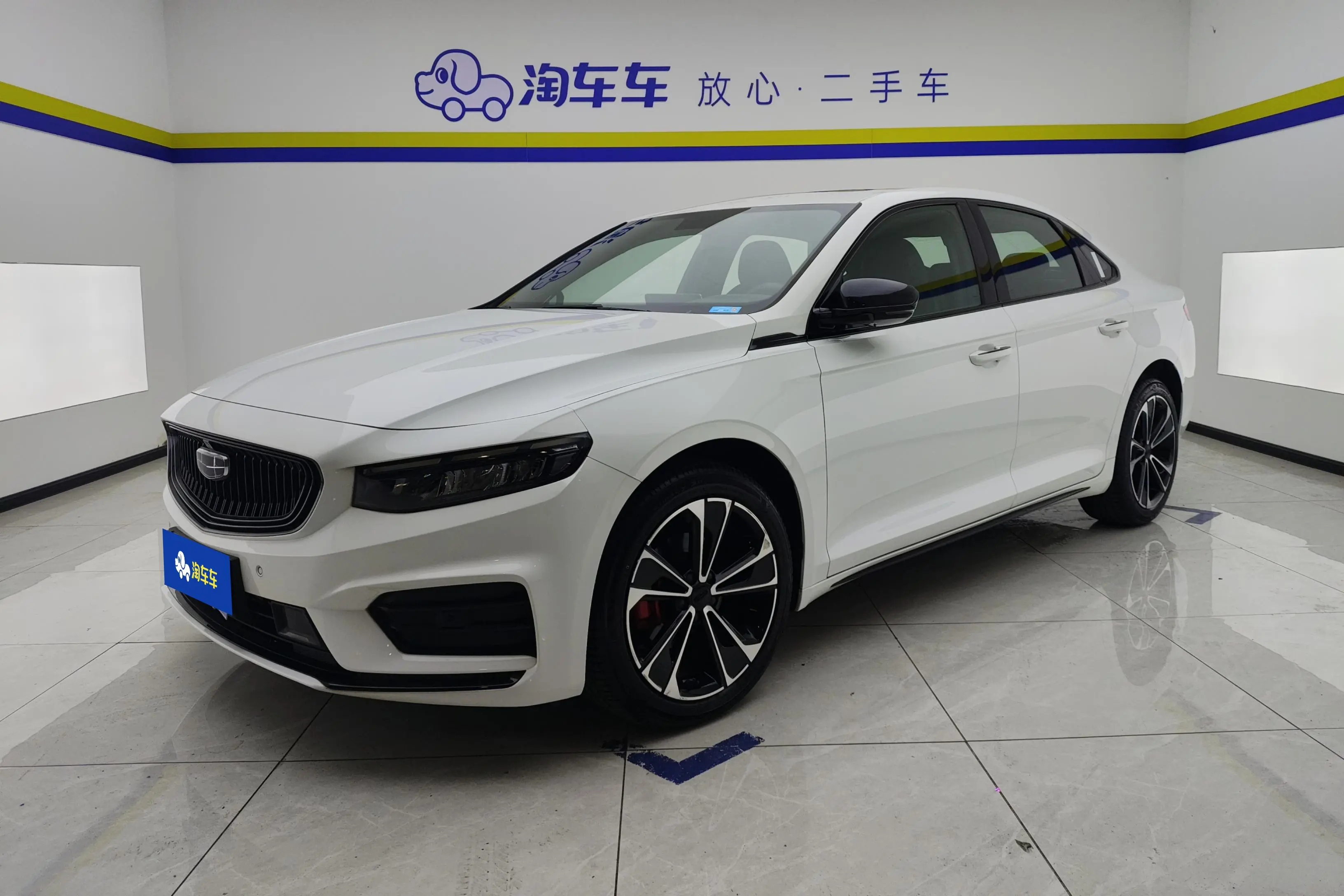 Geely Xing Rui  из Китая