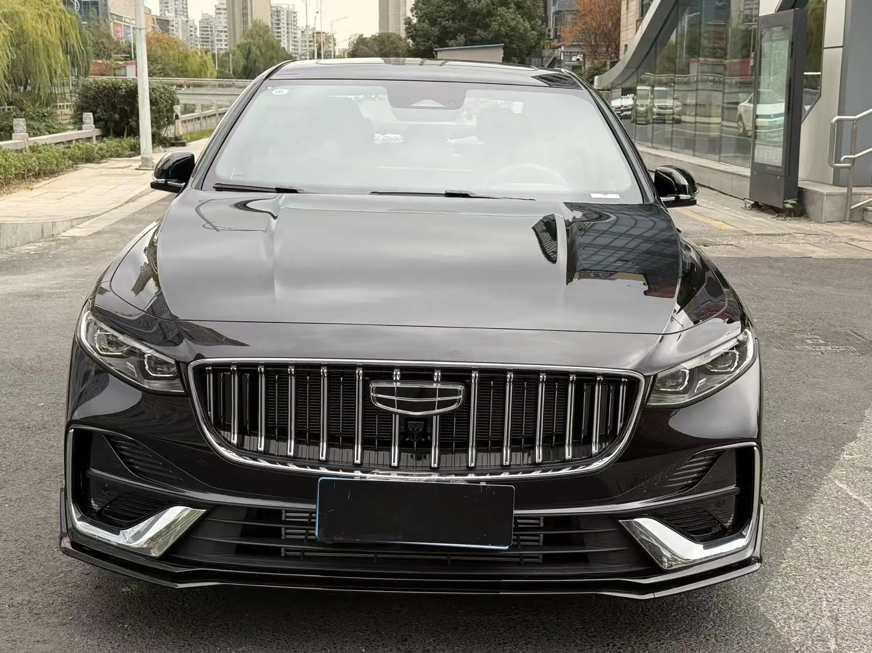 Geely Xing Rui  из Китая