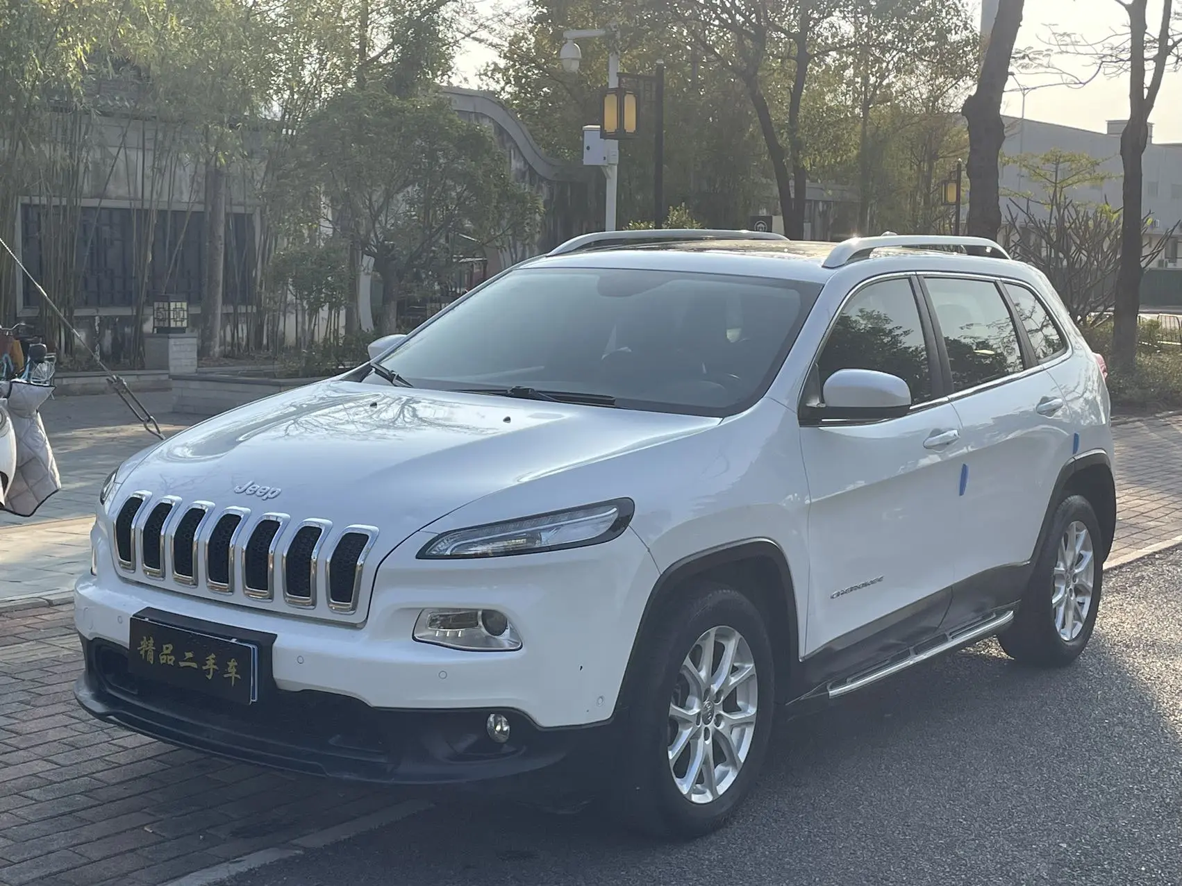 Jeep Cherokee