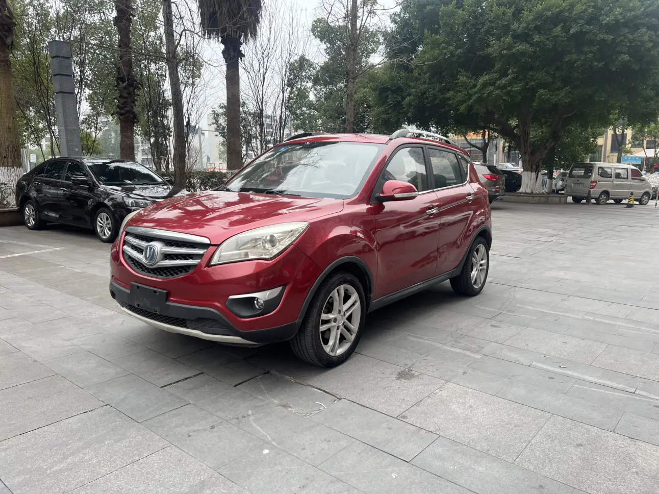 Changan CS35  из Китая
