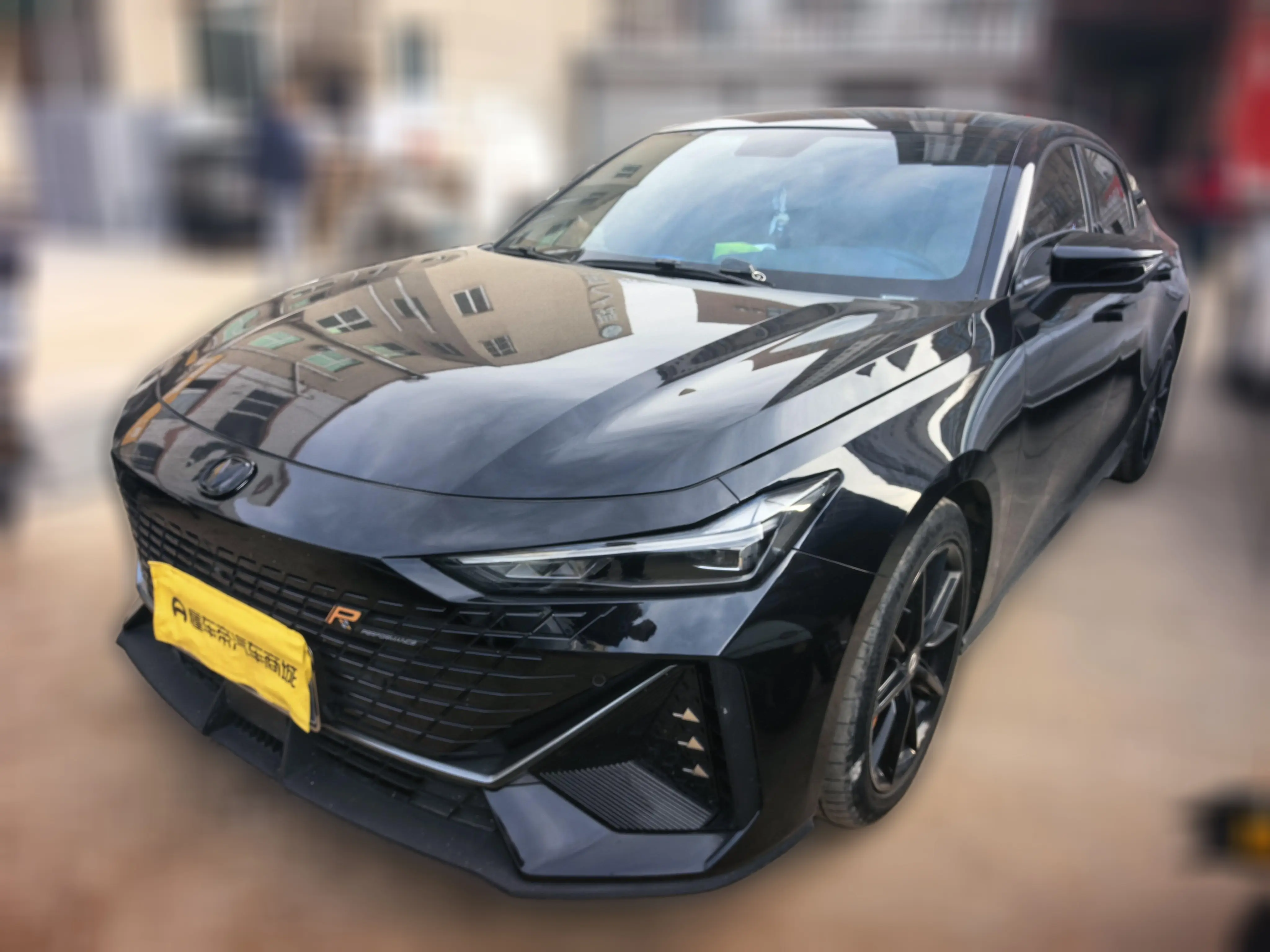 Changan UNI-V  из Китая