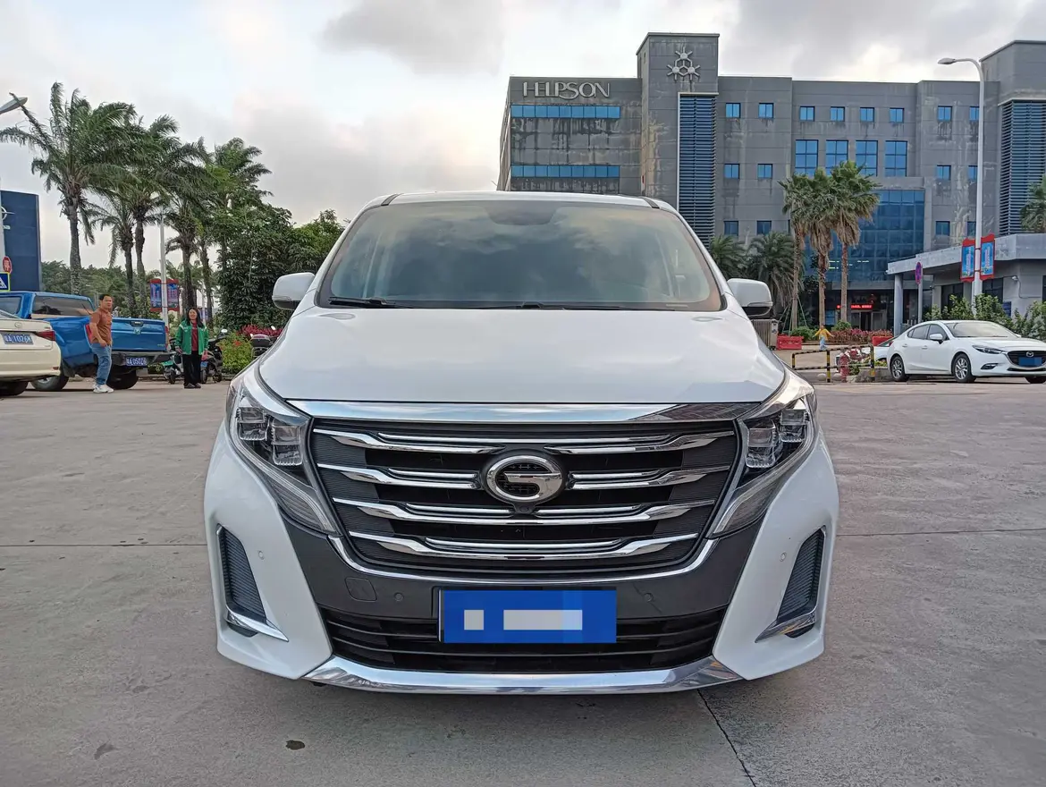 GAC Trumpchi M8  из Китая