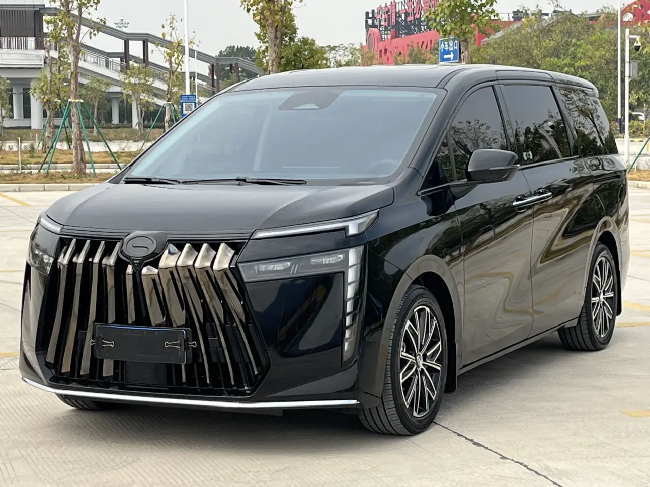 GAC Trumpchi E8  из Китая