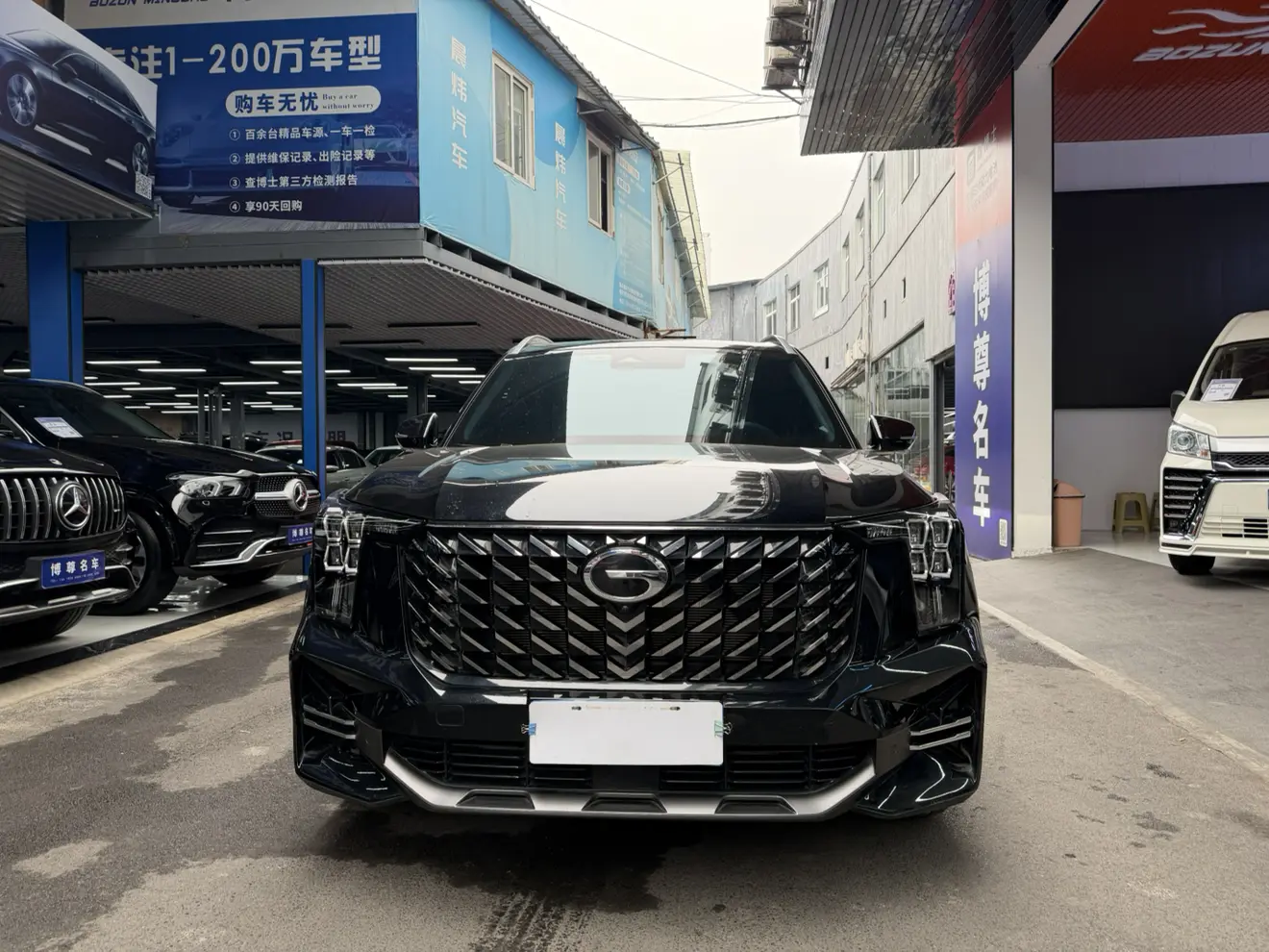 GAC Trumpchi GS8  из Китая