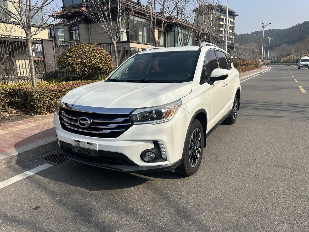 GAC Trumpchi GS4  из Китая