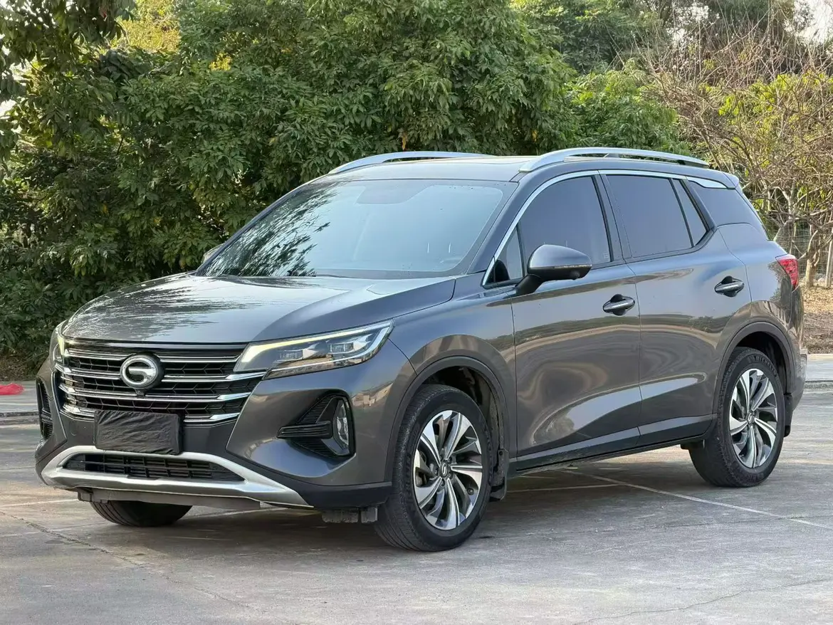 GAC Trumpchi GS4  из Китая