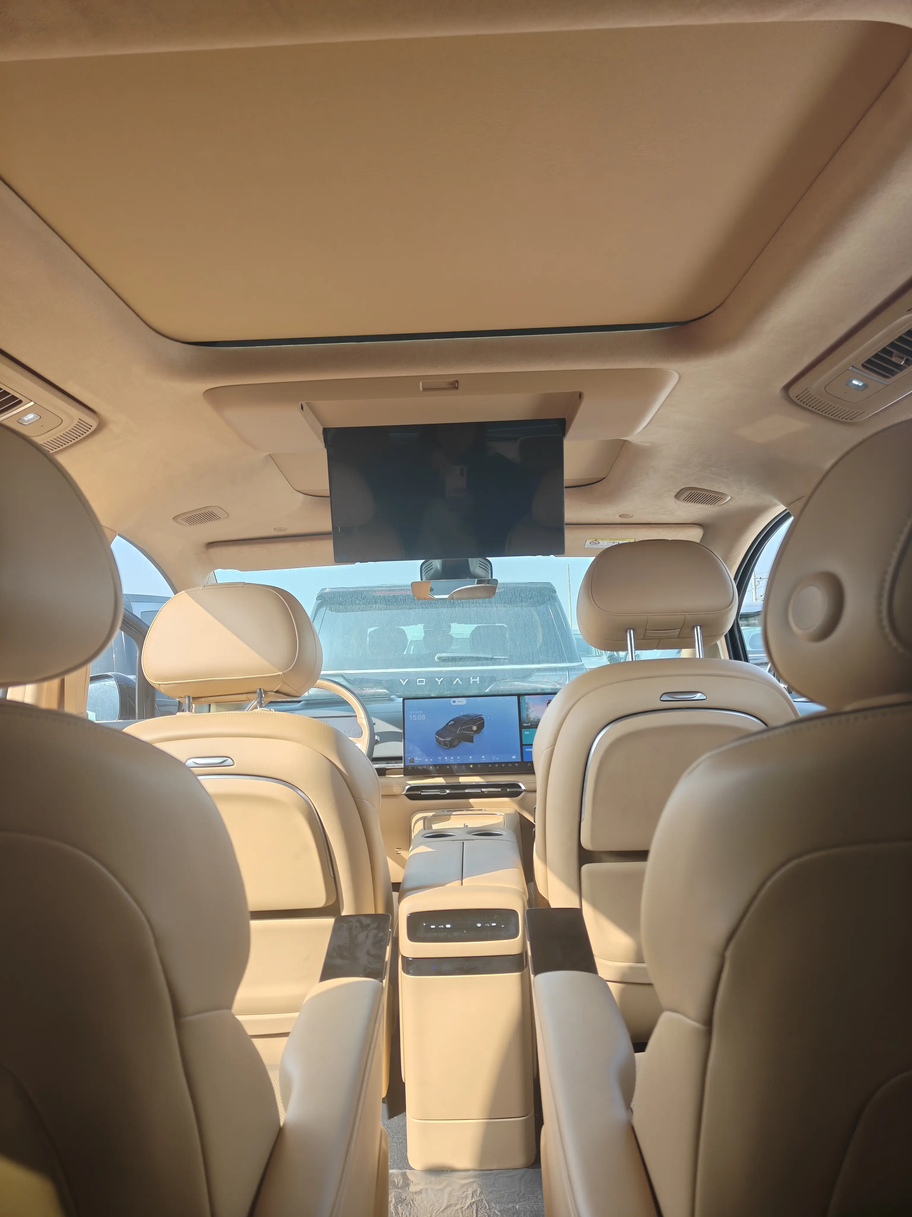 Voyah Lantu Dreamer PHEV  из Китая