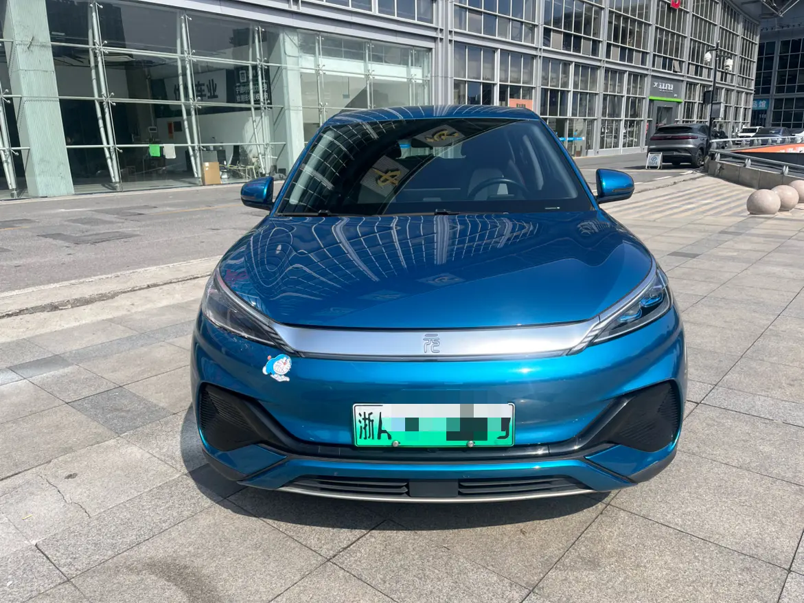 BYD Yuan PLUS  из Китая