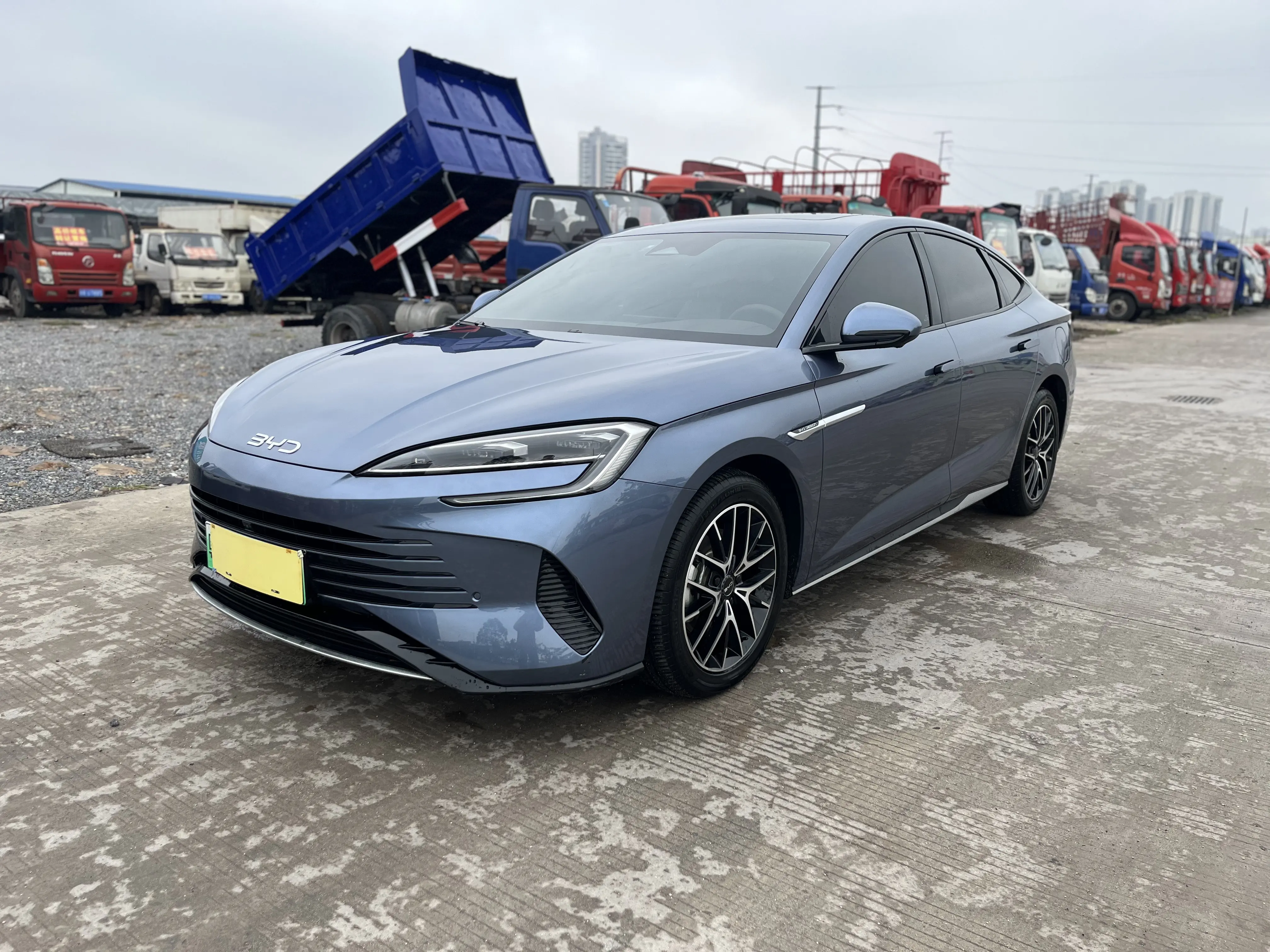 BYD Seal DM  из Китая