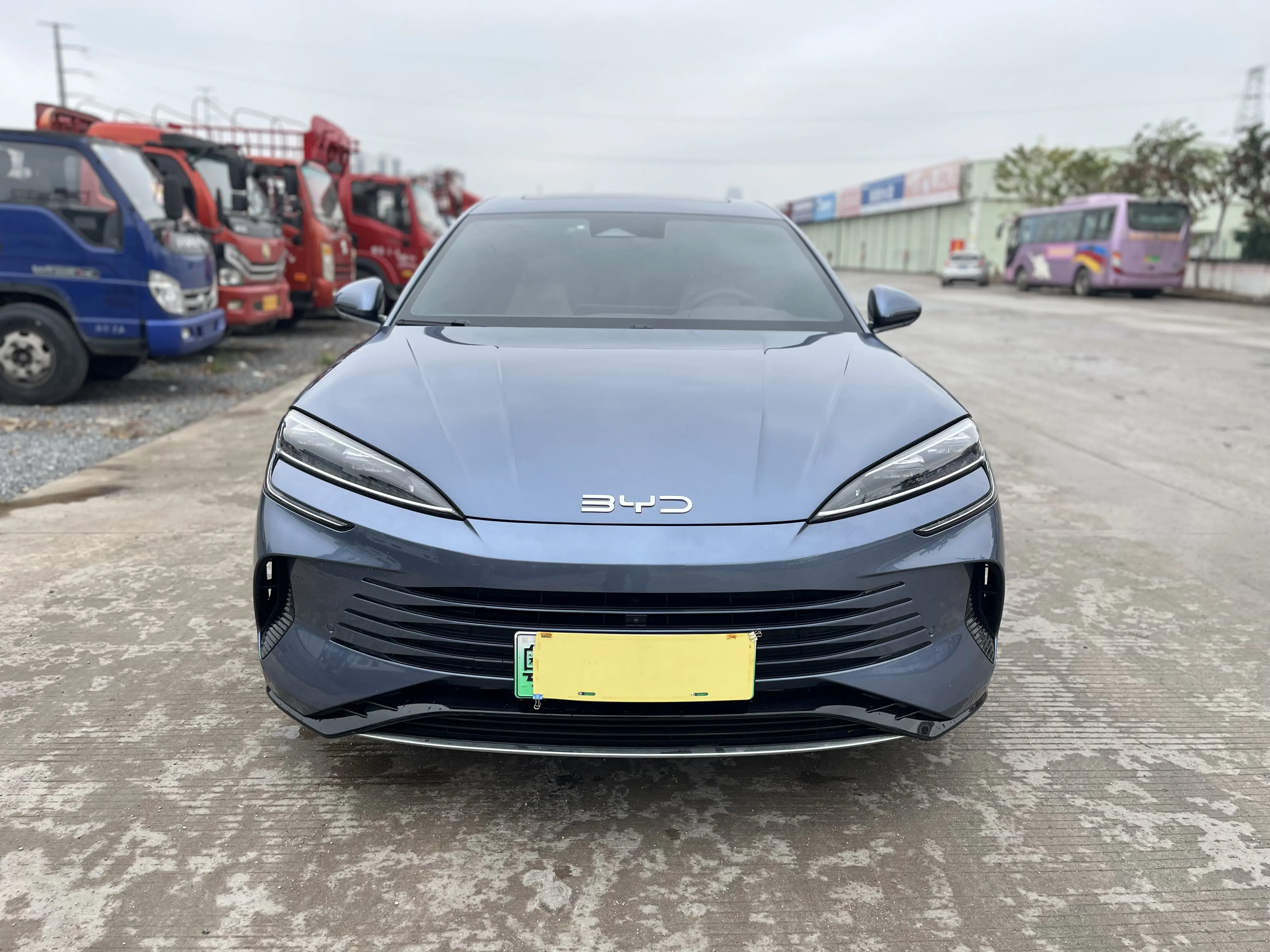 BYD Seal DM  из Китая