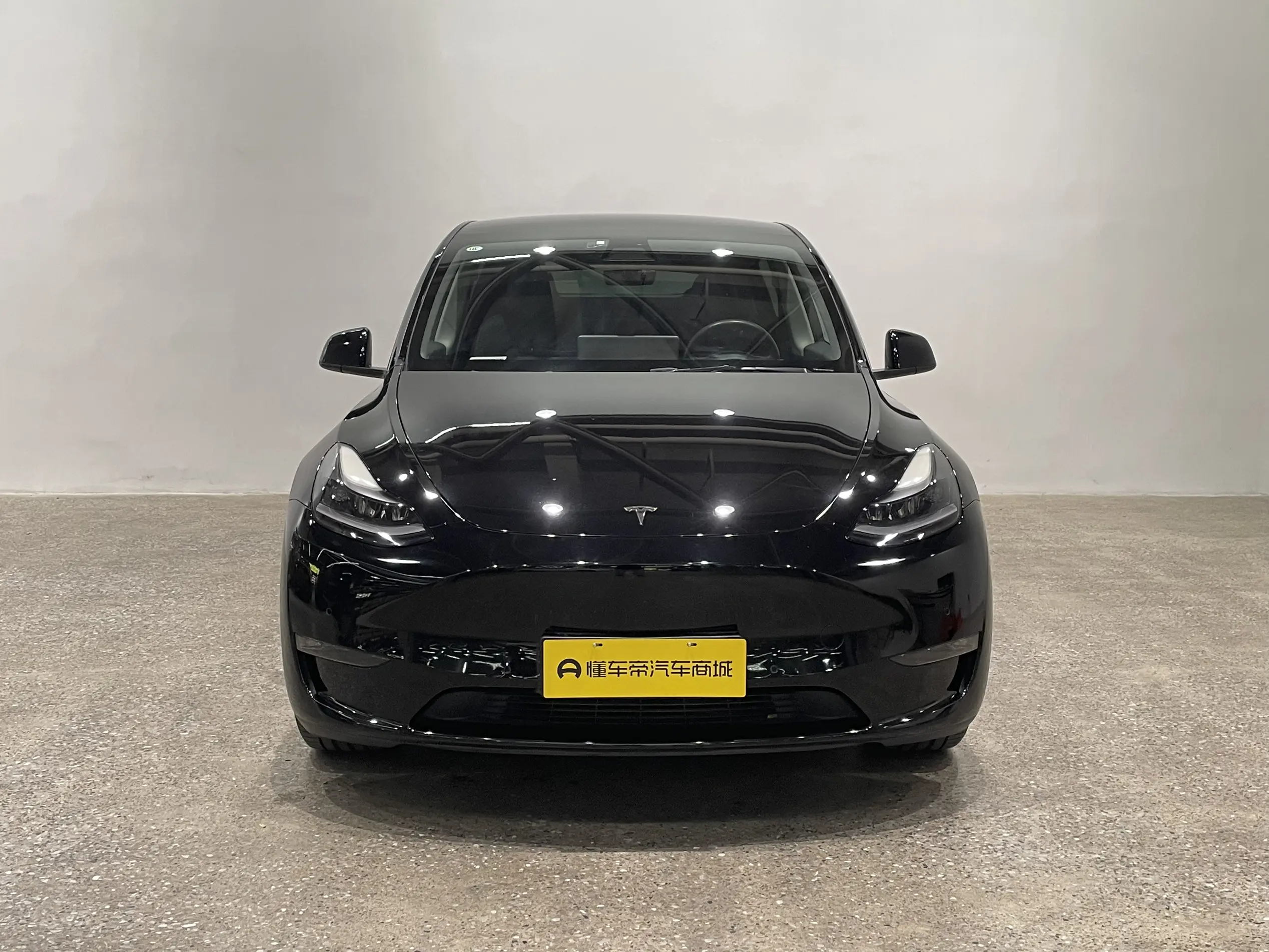 Tesla Model Y  из Китая