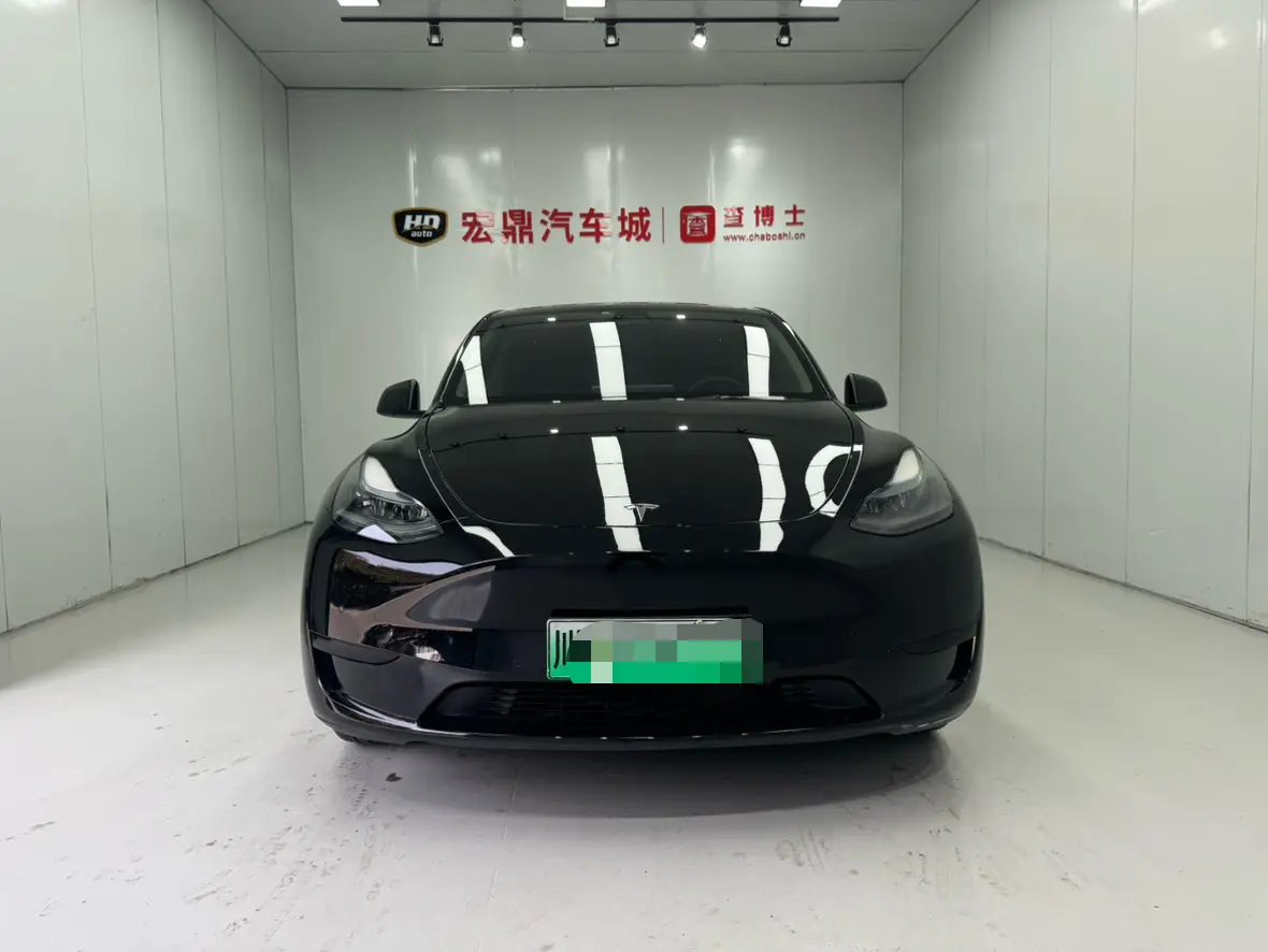 Tesla Model Y  из Китая