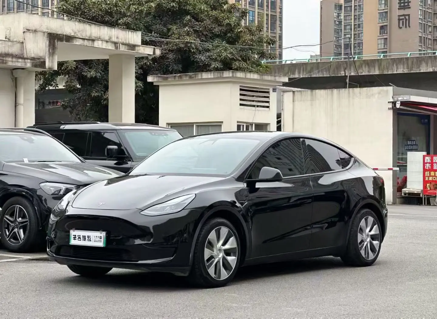 Tesla Model Y  из Китая