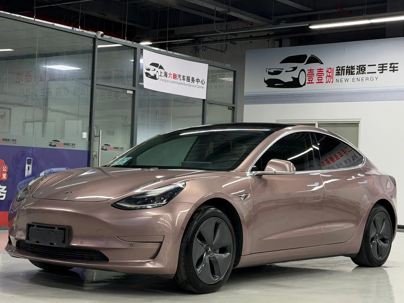 Tesla Model 3  из Китая