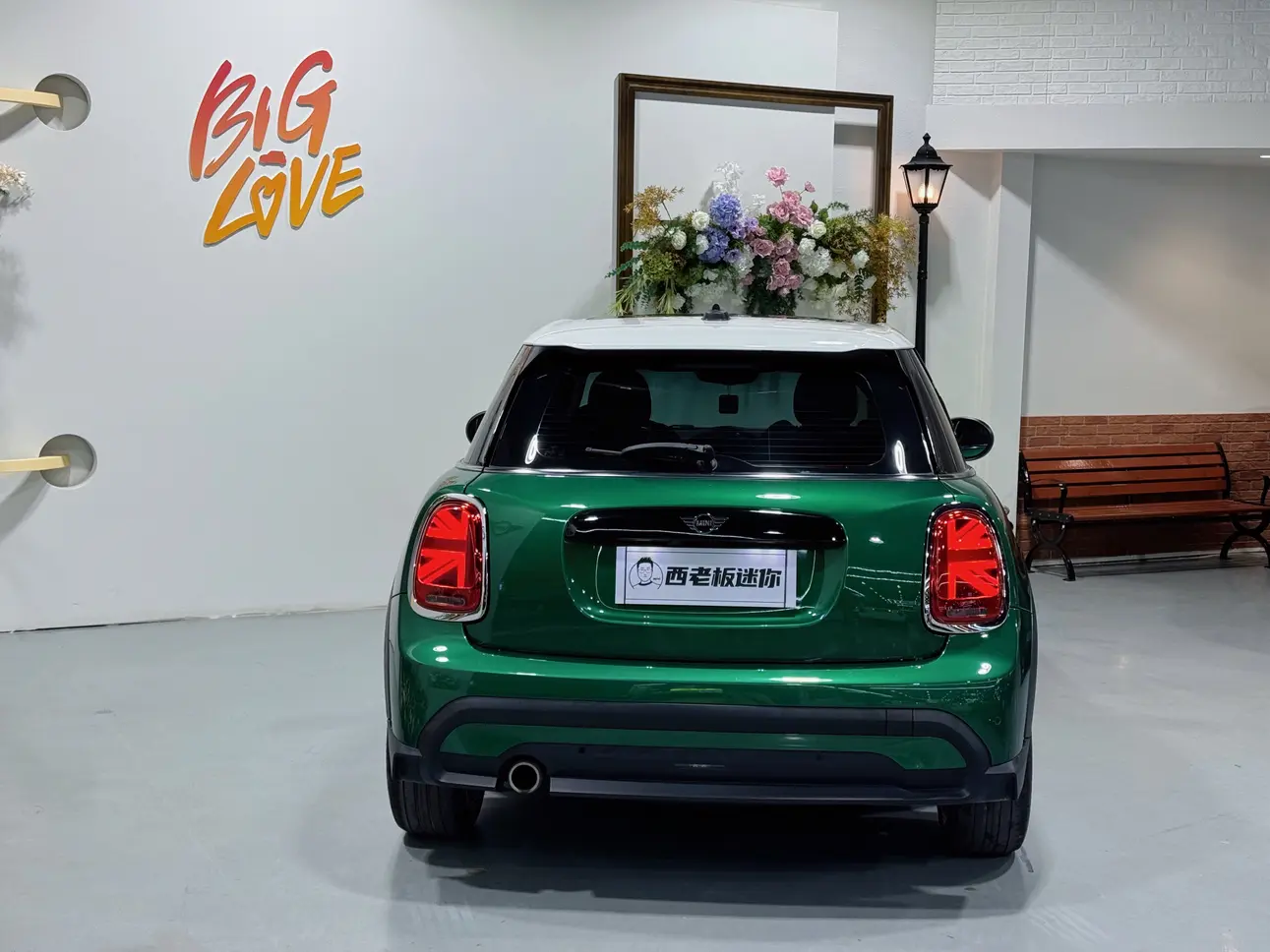 MINI 