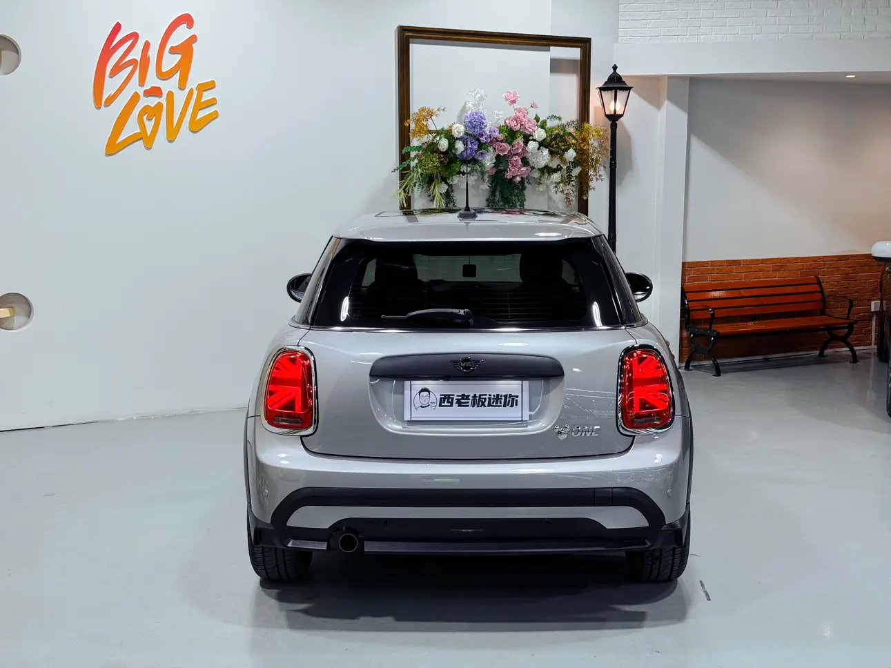 MINI 