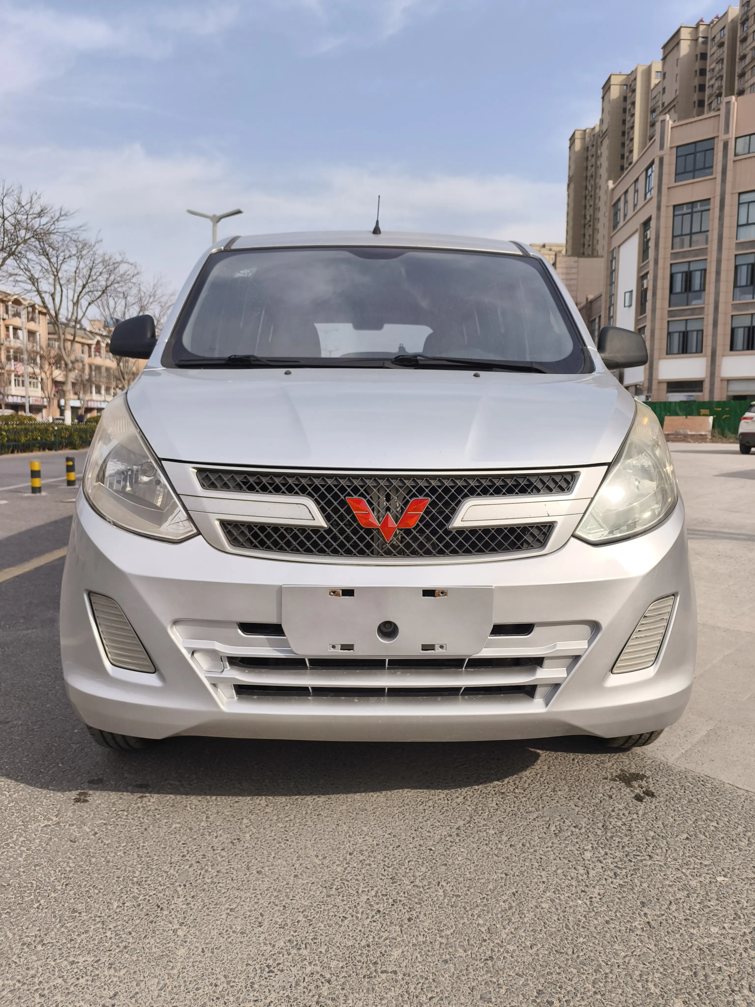 Wuling Rongguang V  из Китая