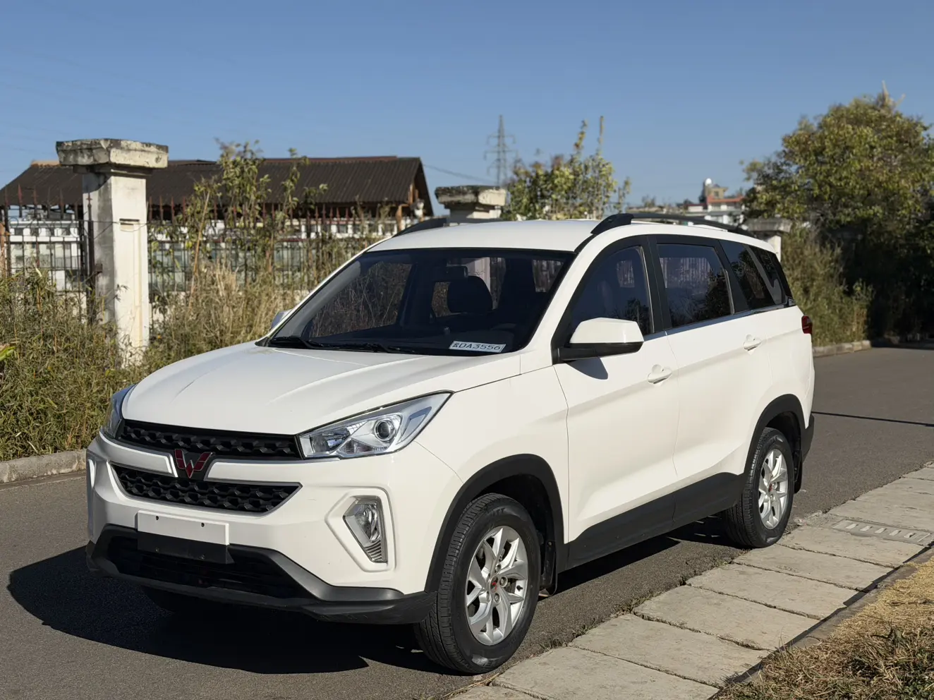 Wuling Hongguang S3  из Китая