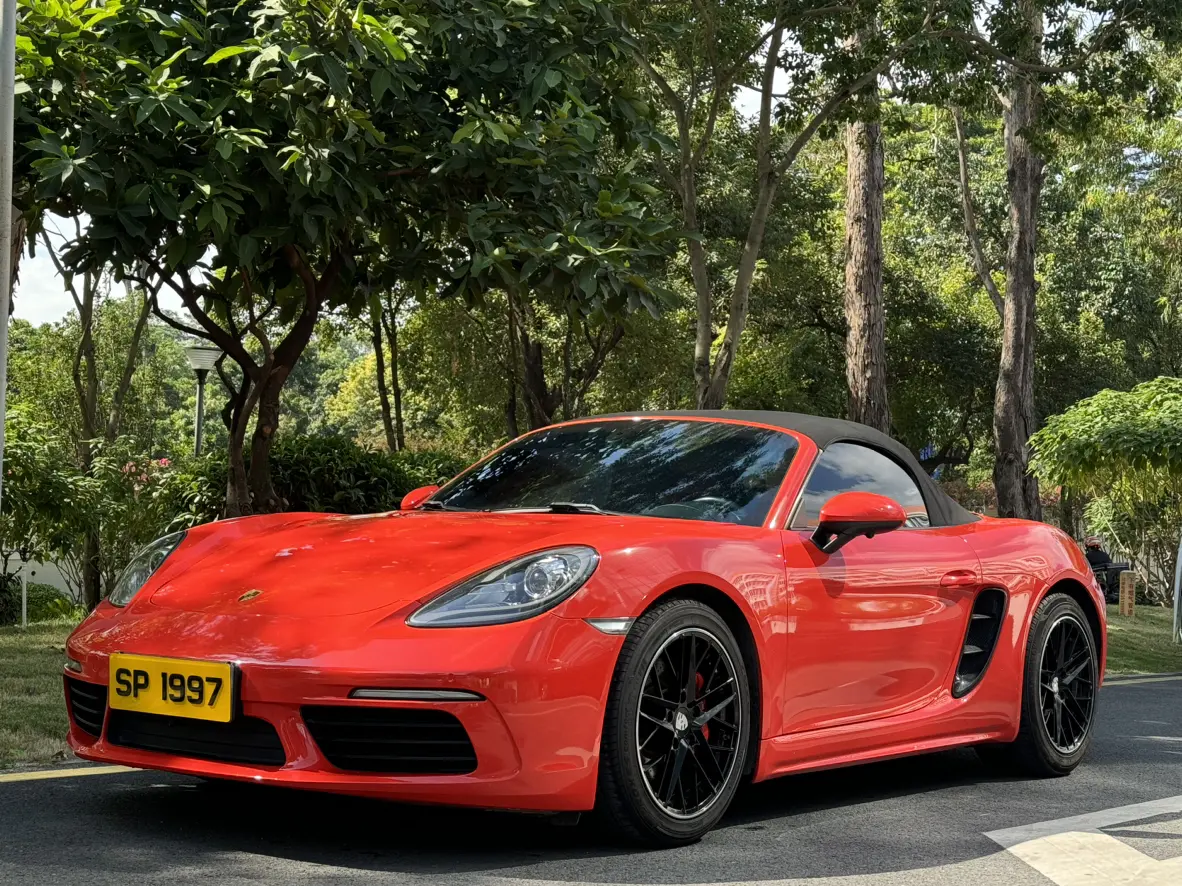 Porsche 718