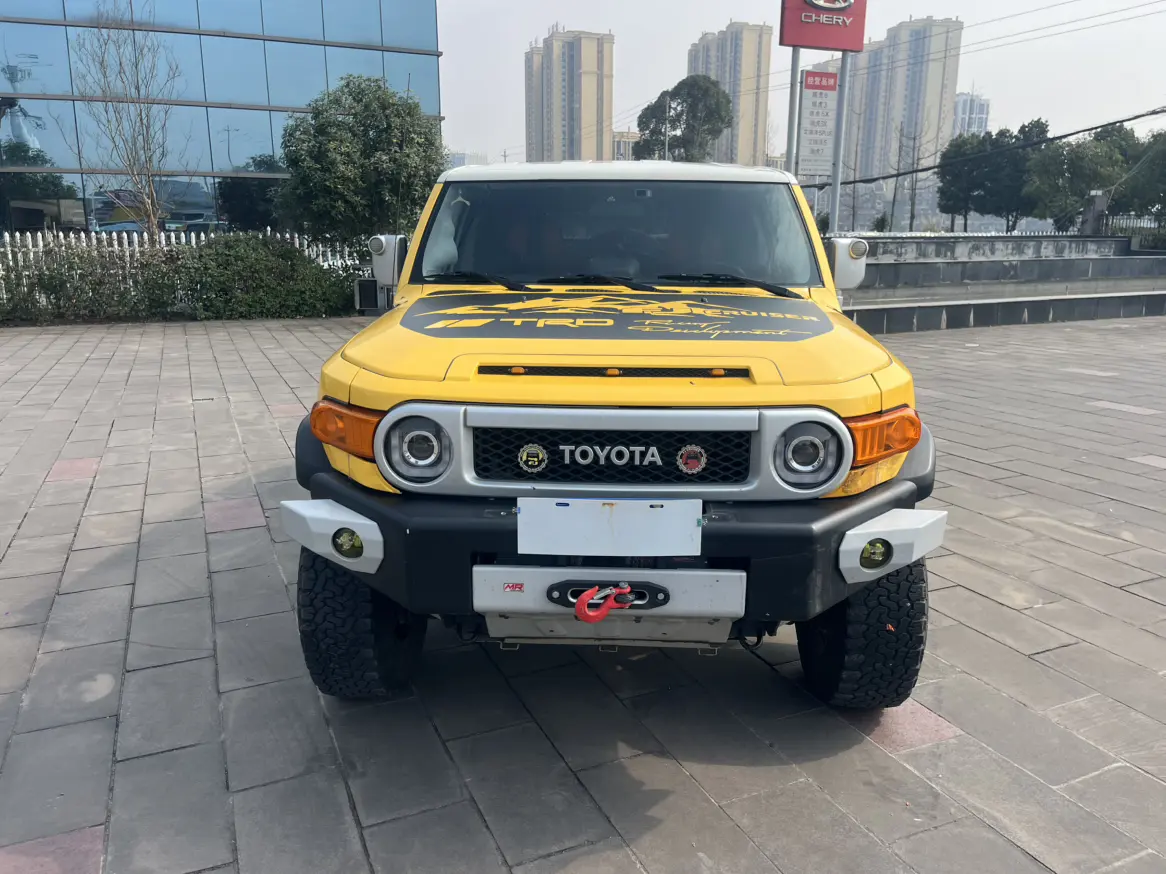 Toyota FJ Cruiser
