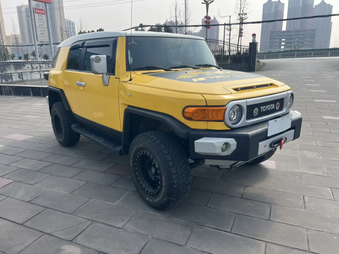 Toyota FJ Cruiser