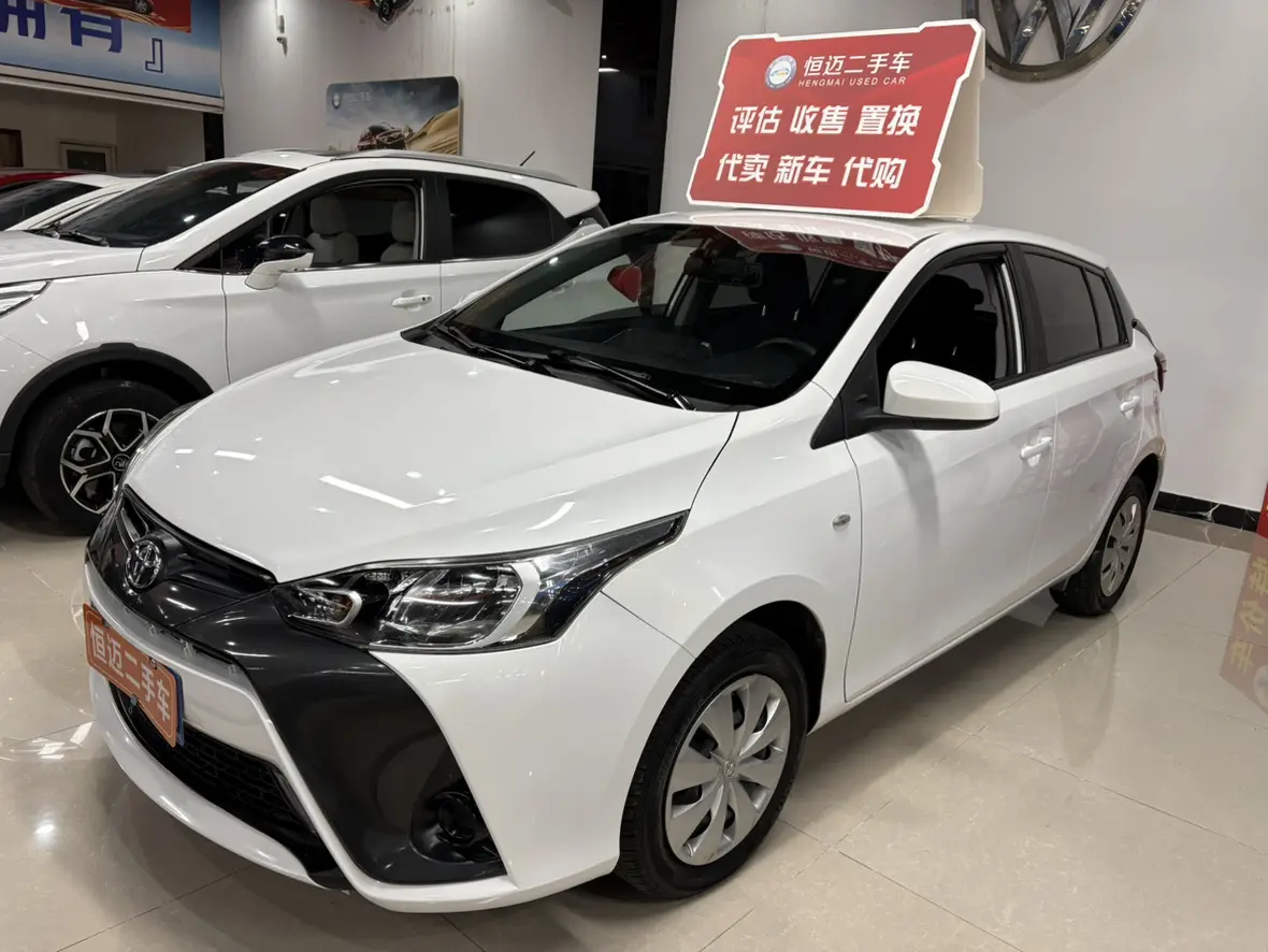 Toyota Yaris L  из Китая