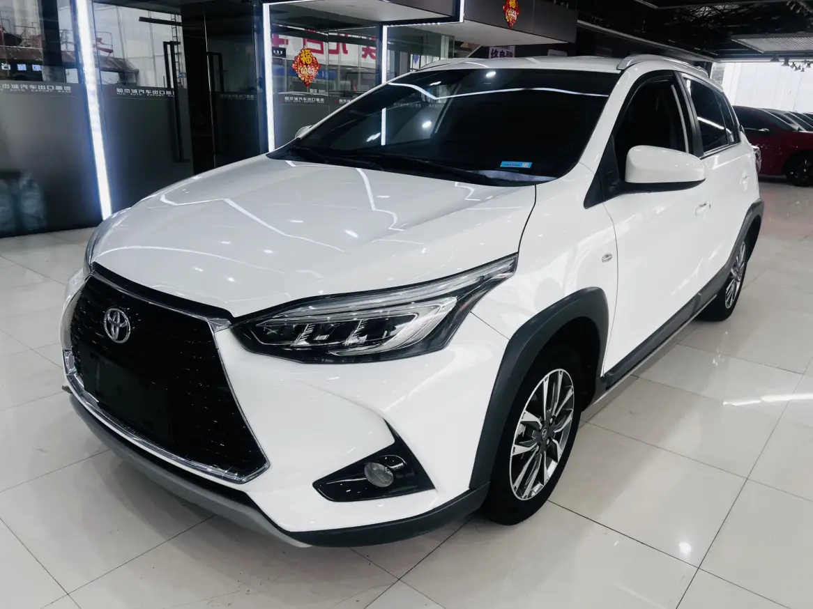 Toyota Yaris L