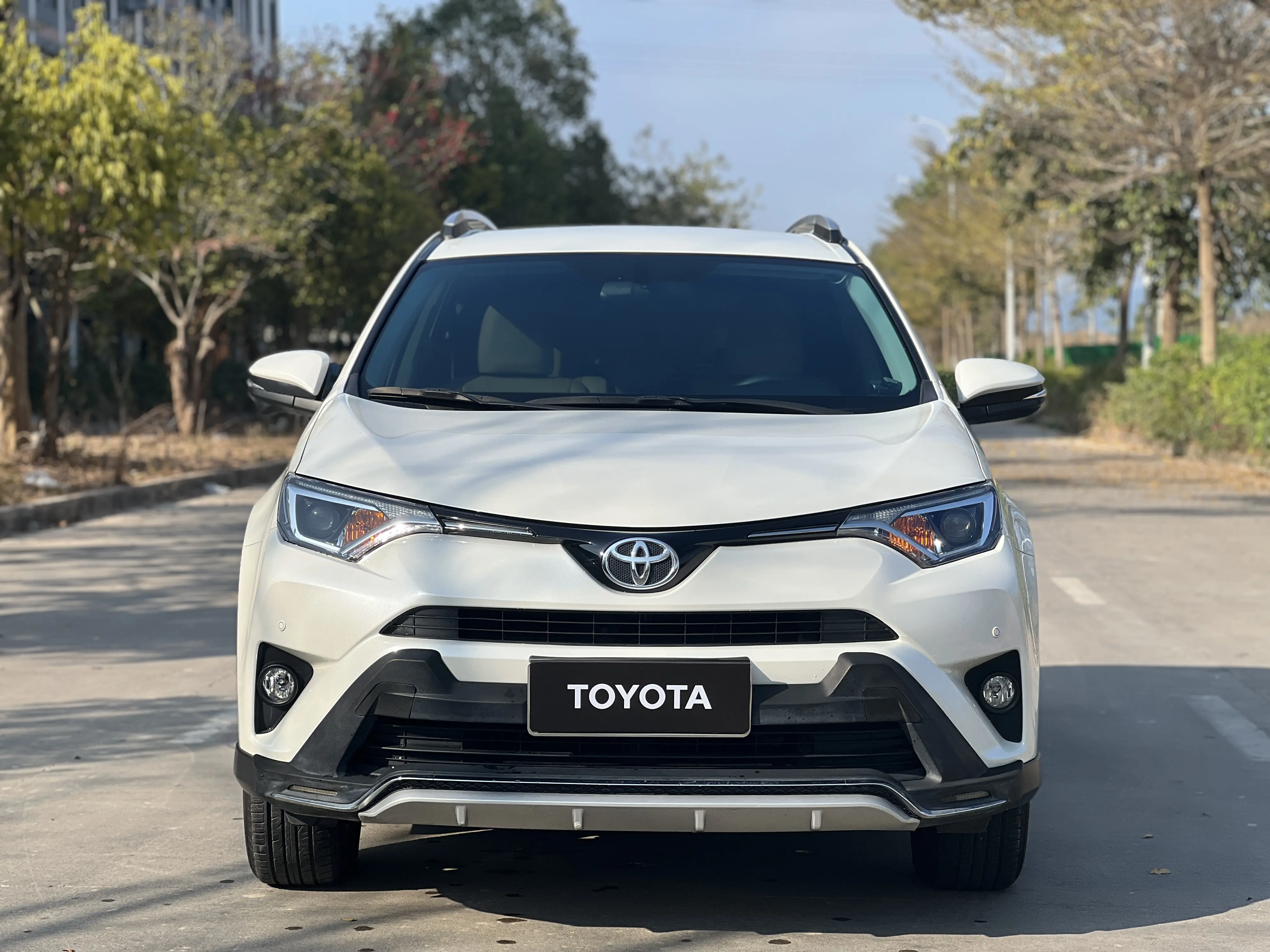 Toyota RAV4  из Китая