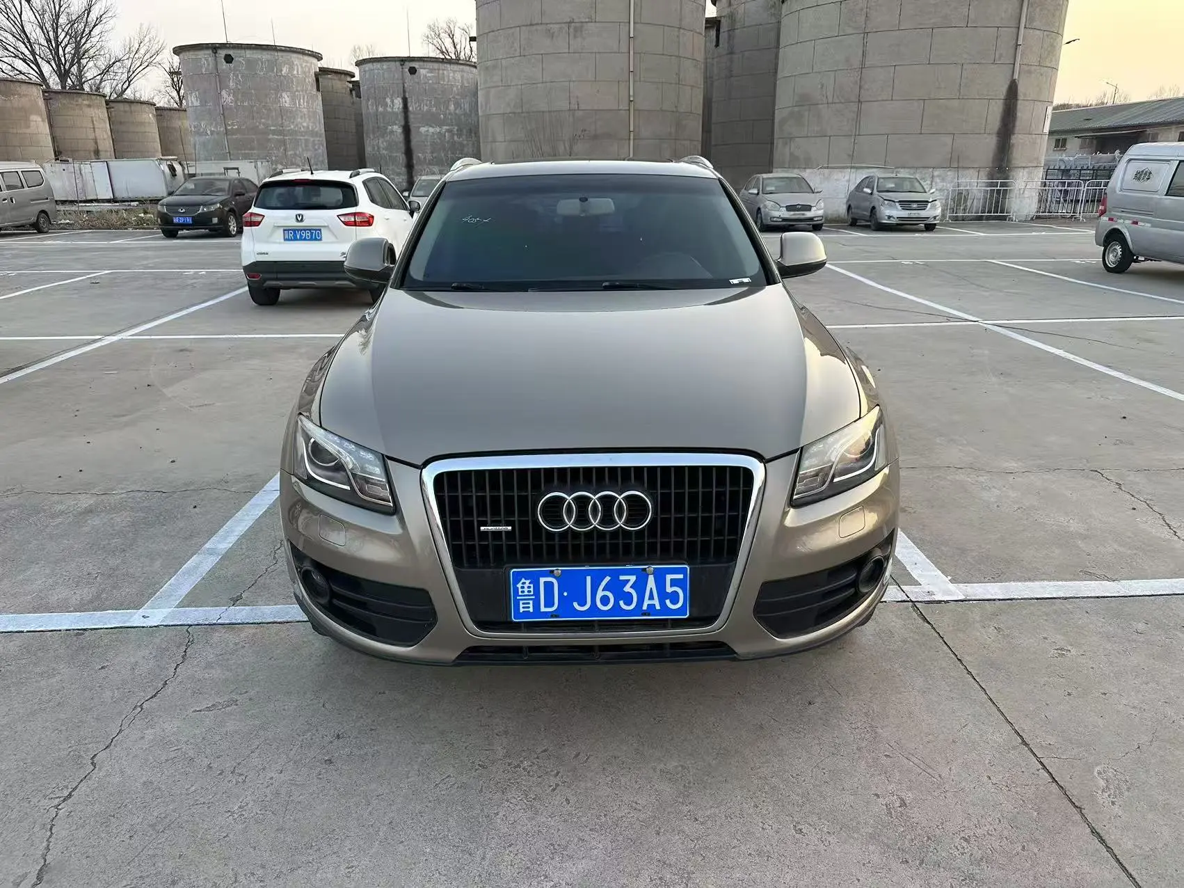 Audi Q5  из Китая