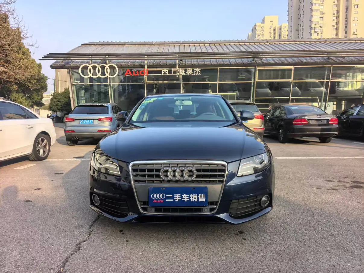 Audi A4L  из Китая