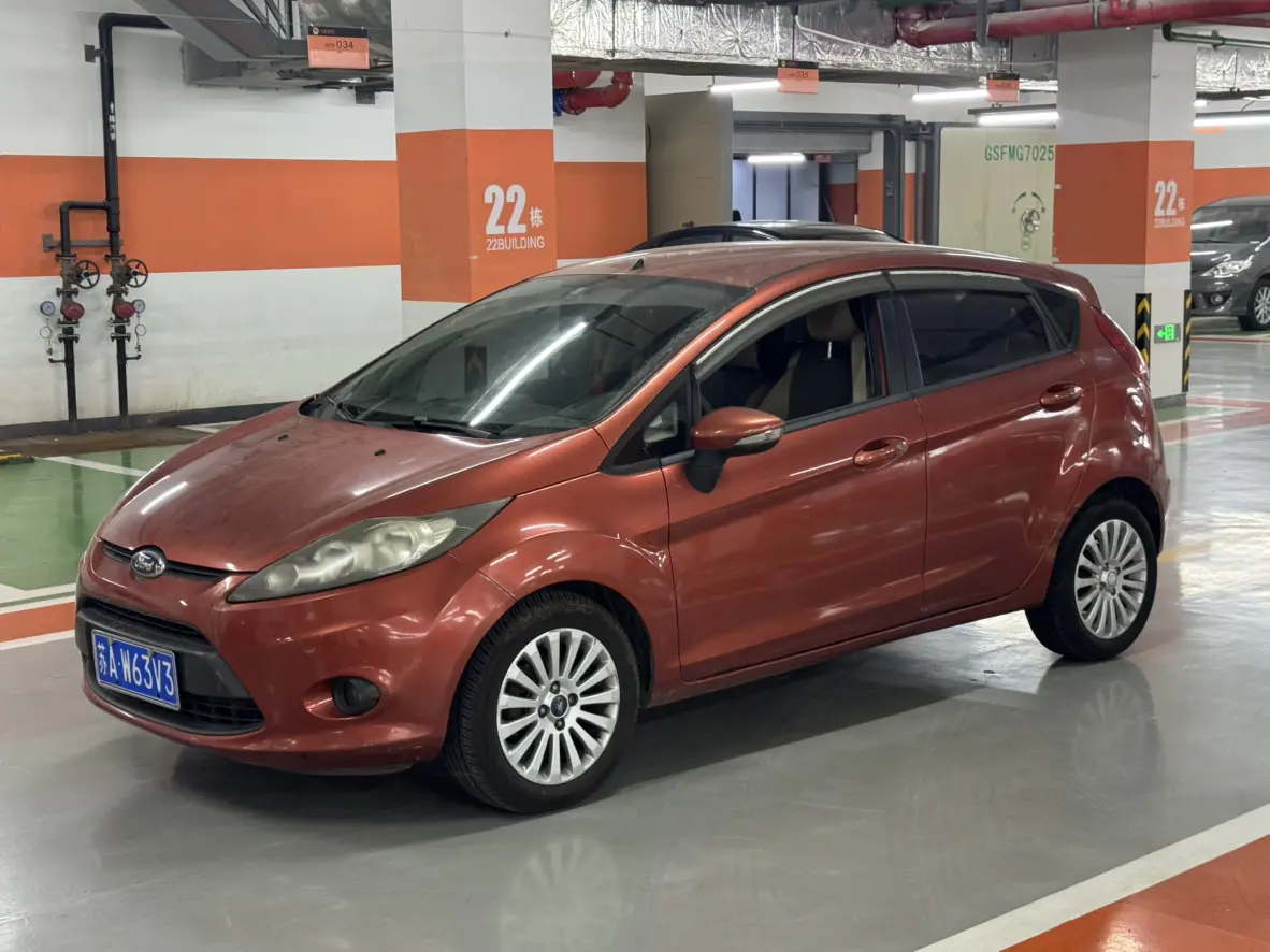 Ford Carnival  из Китая