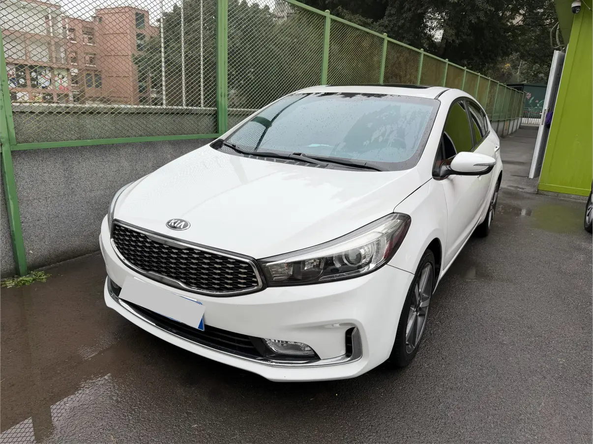 Kia K3  из Китая