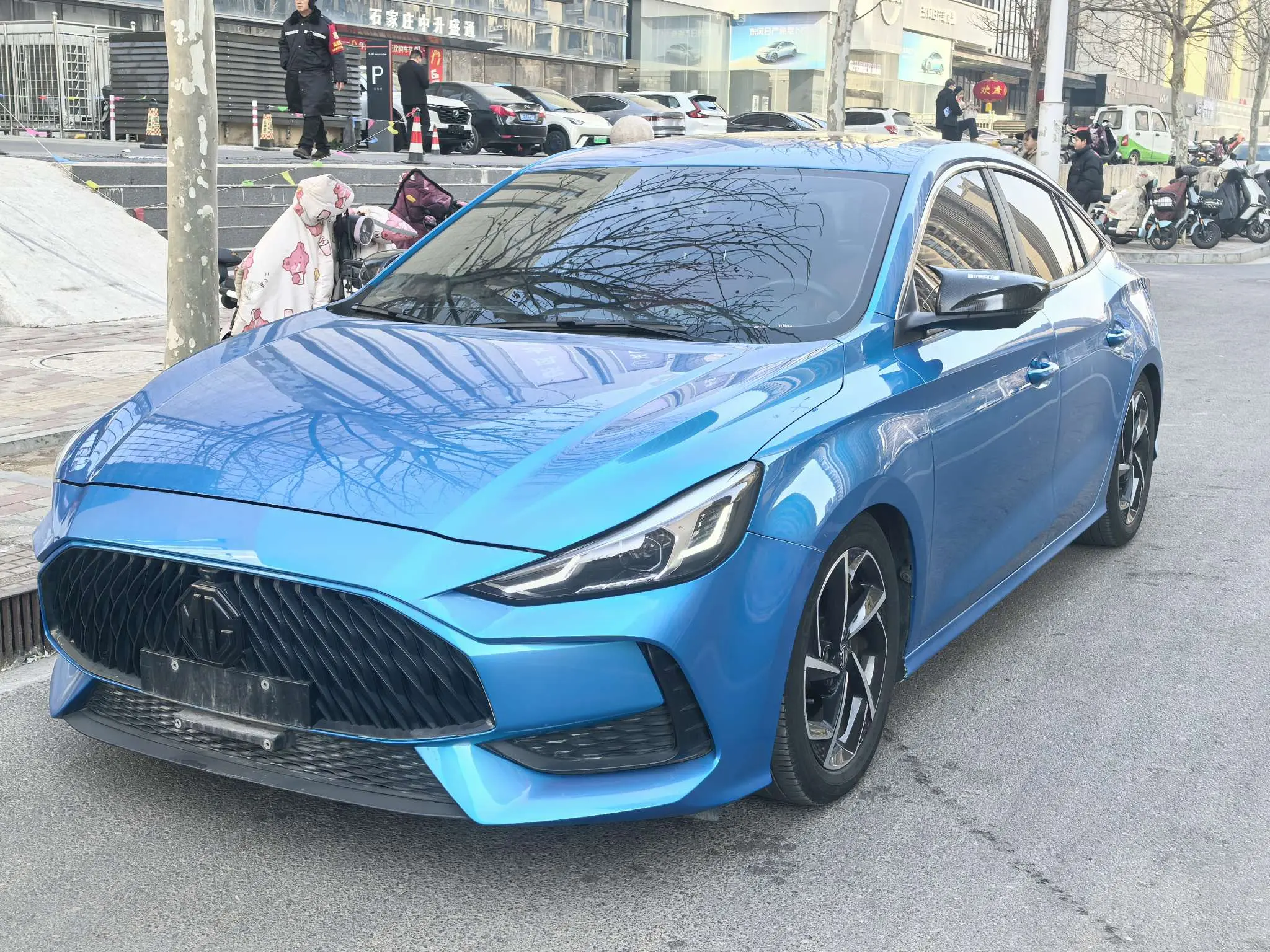 MG 5  из Китая