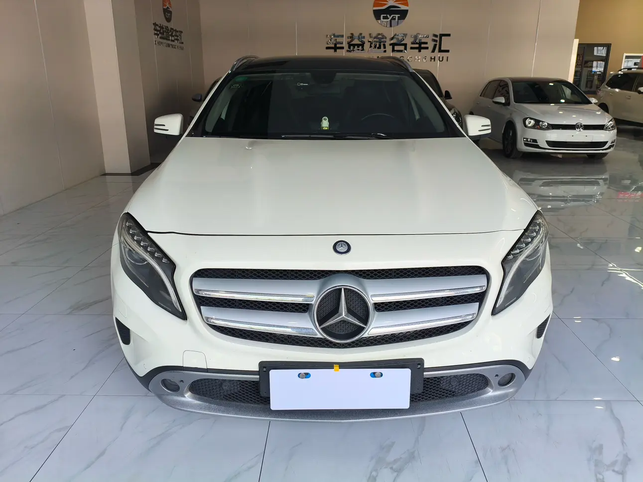 Mercedes-Benz GLA  из Китая