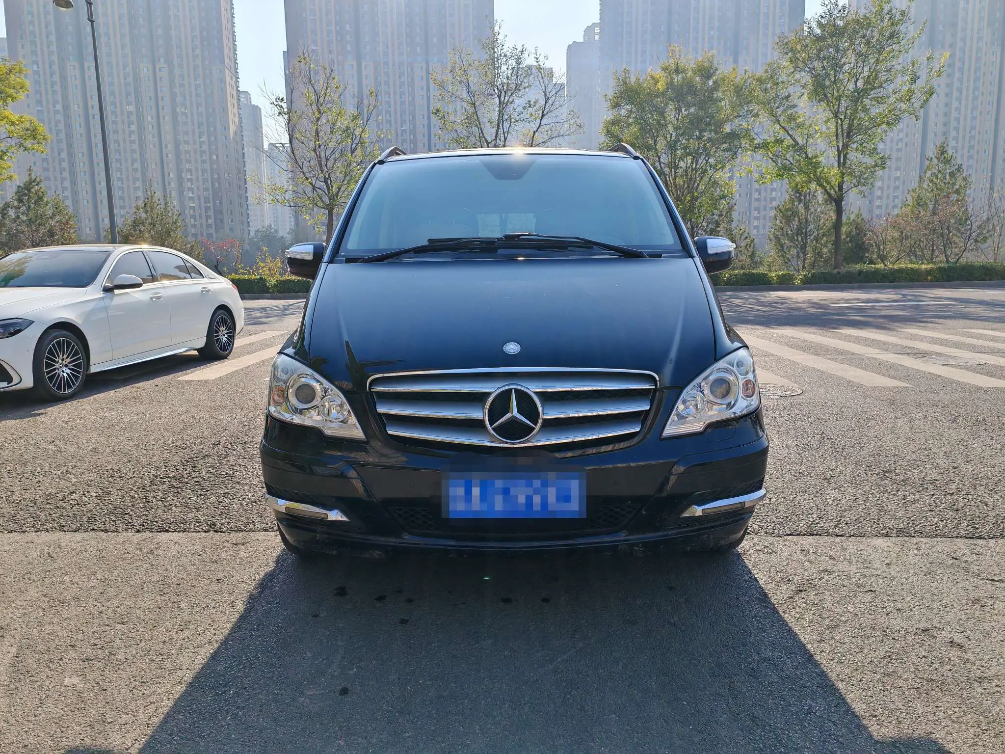Mercedes-Benz Viano  из Китая