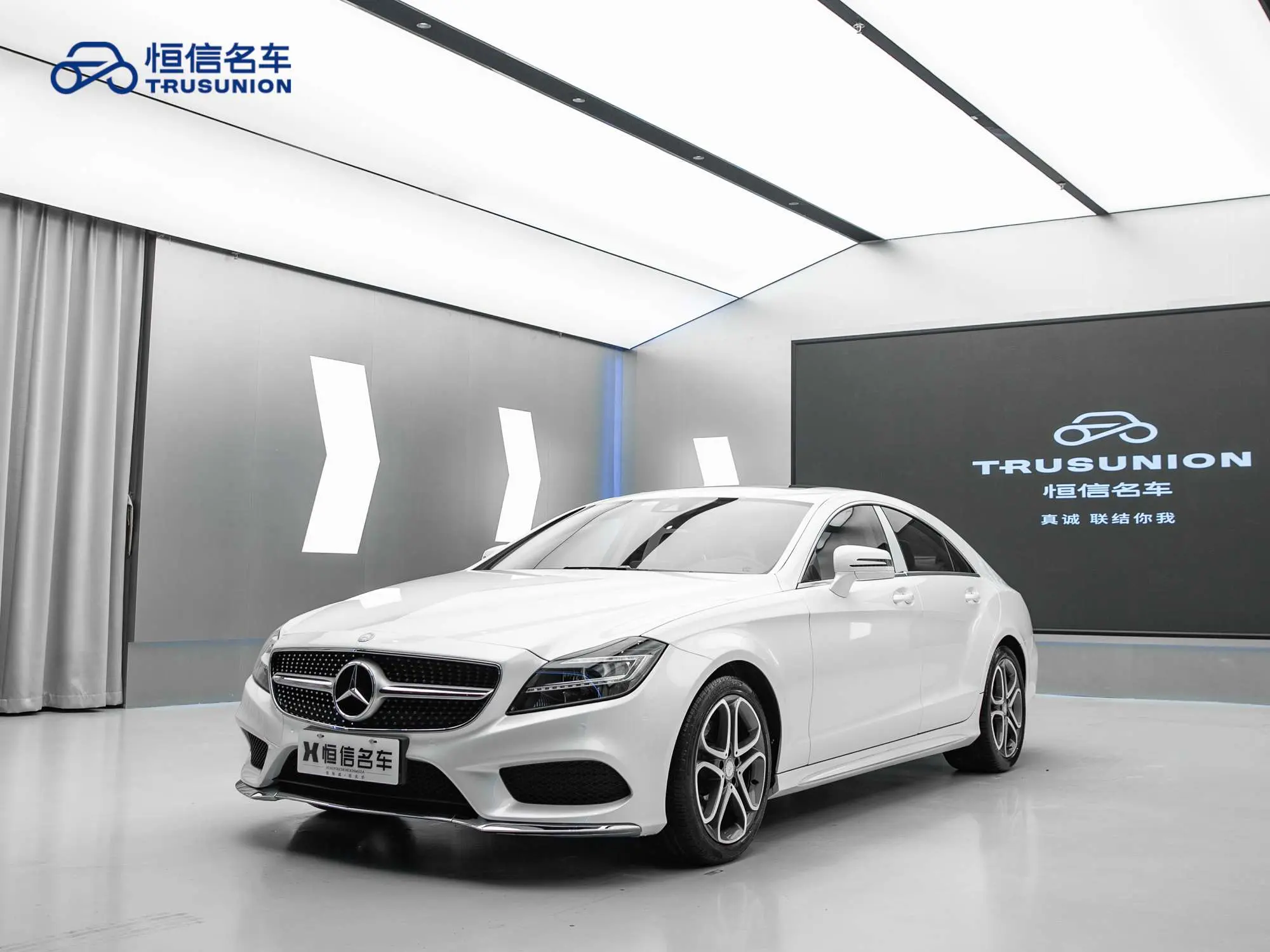 Mercedes-Benz Mercedes Benz CLS  из Китая