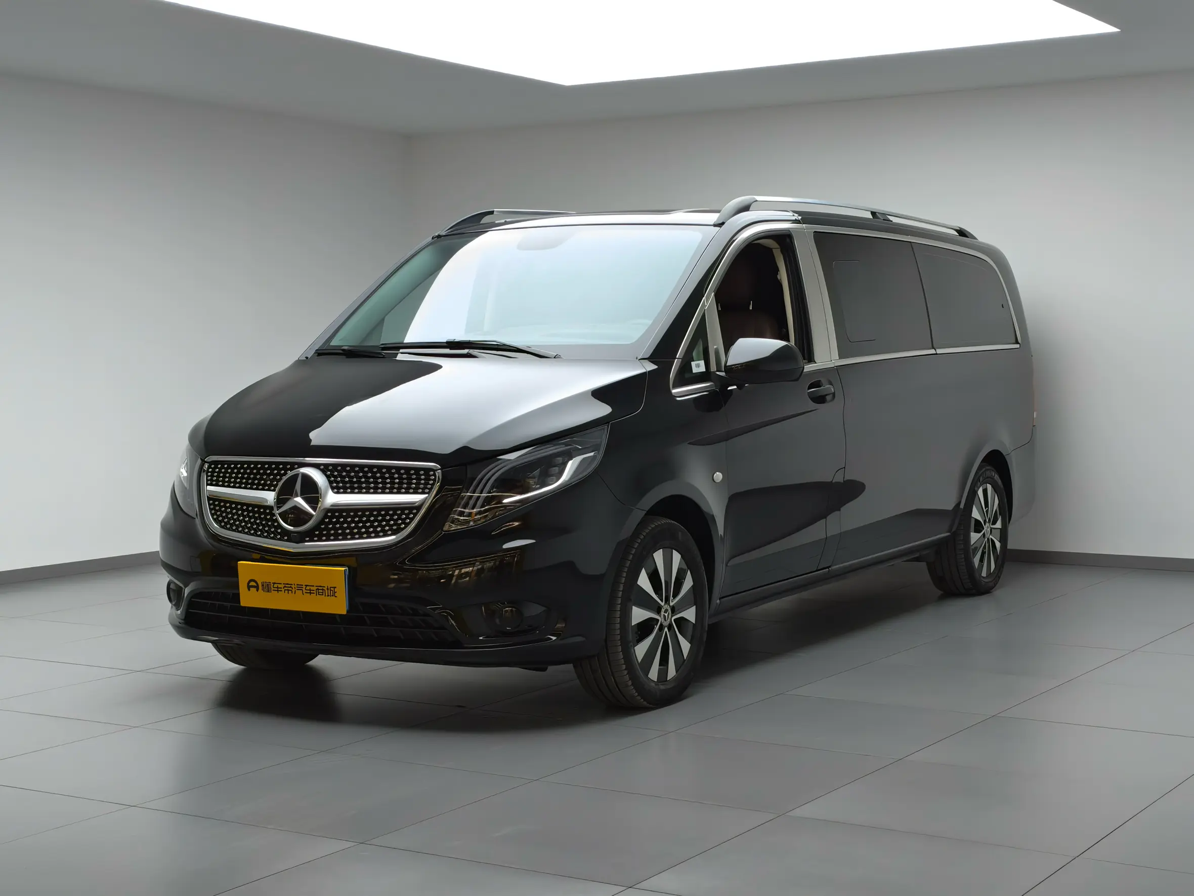 Mercedes-Benz Vito  из Китая