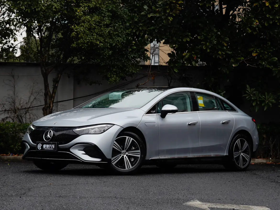 Mercedes-Benz EQE  из Китая