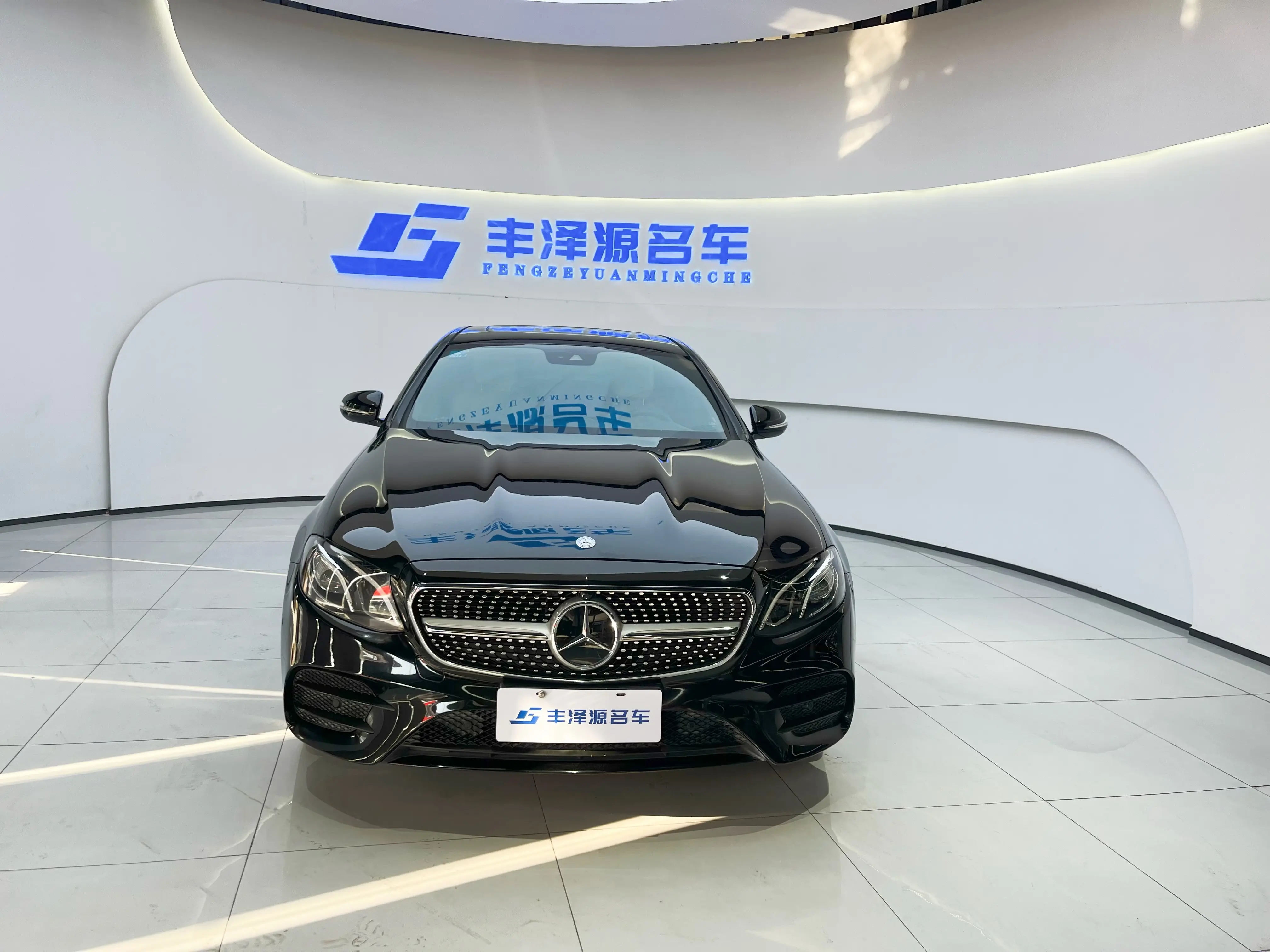 Mercedes-Benz E-Class  из Китая