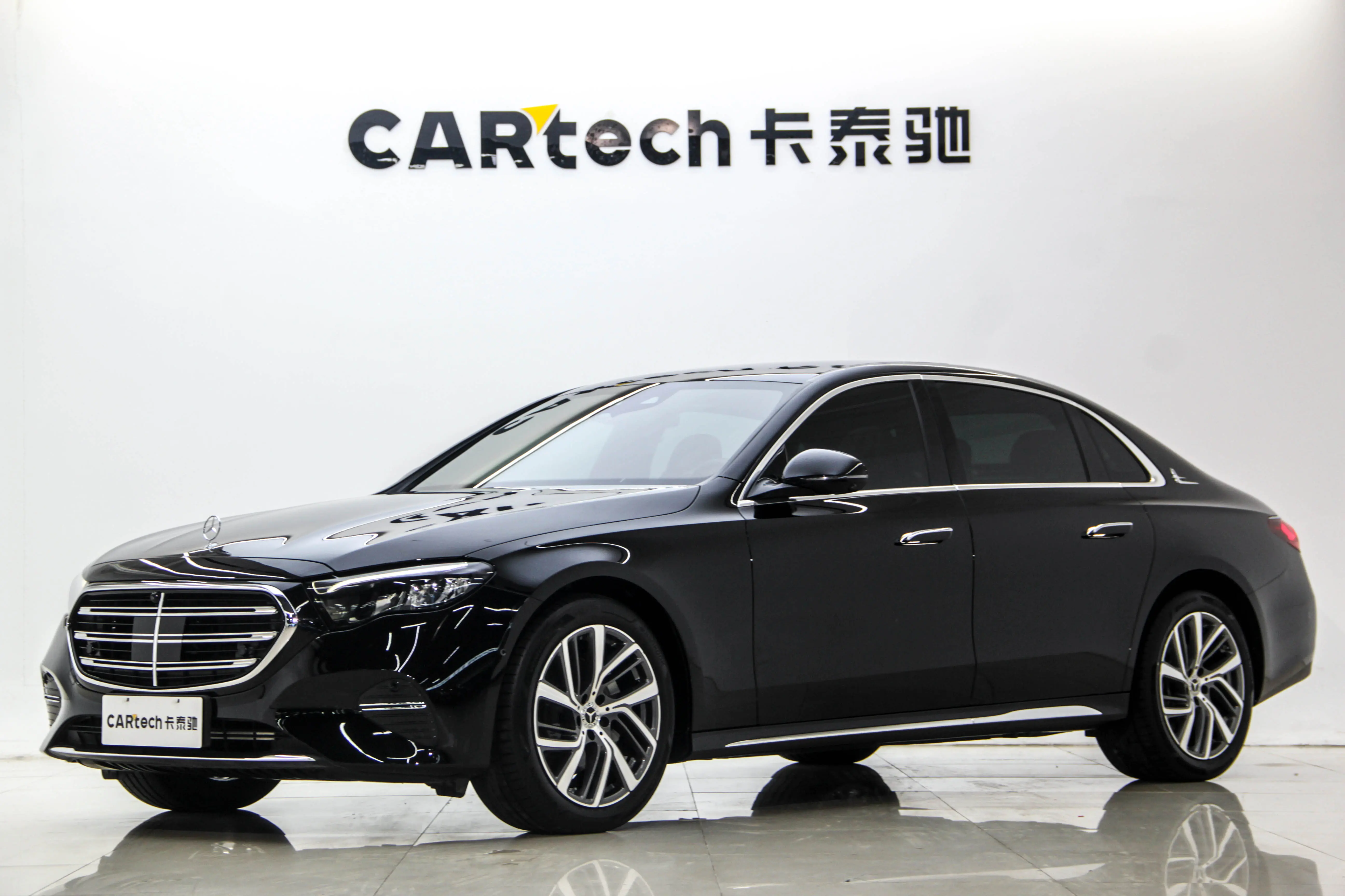 Mercedes-Benz E-Class  из Китая