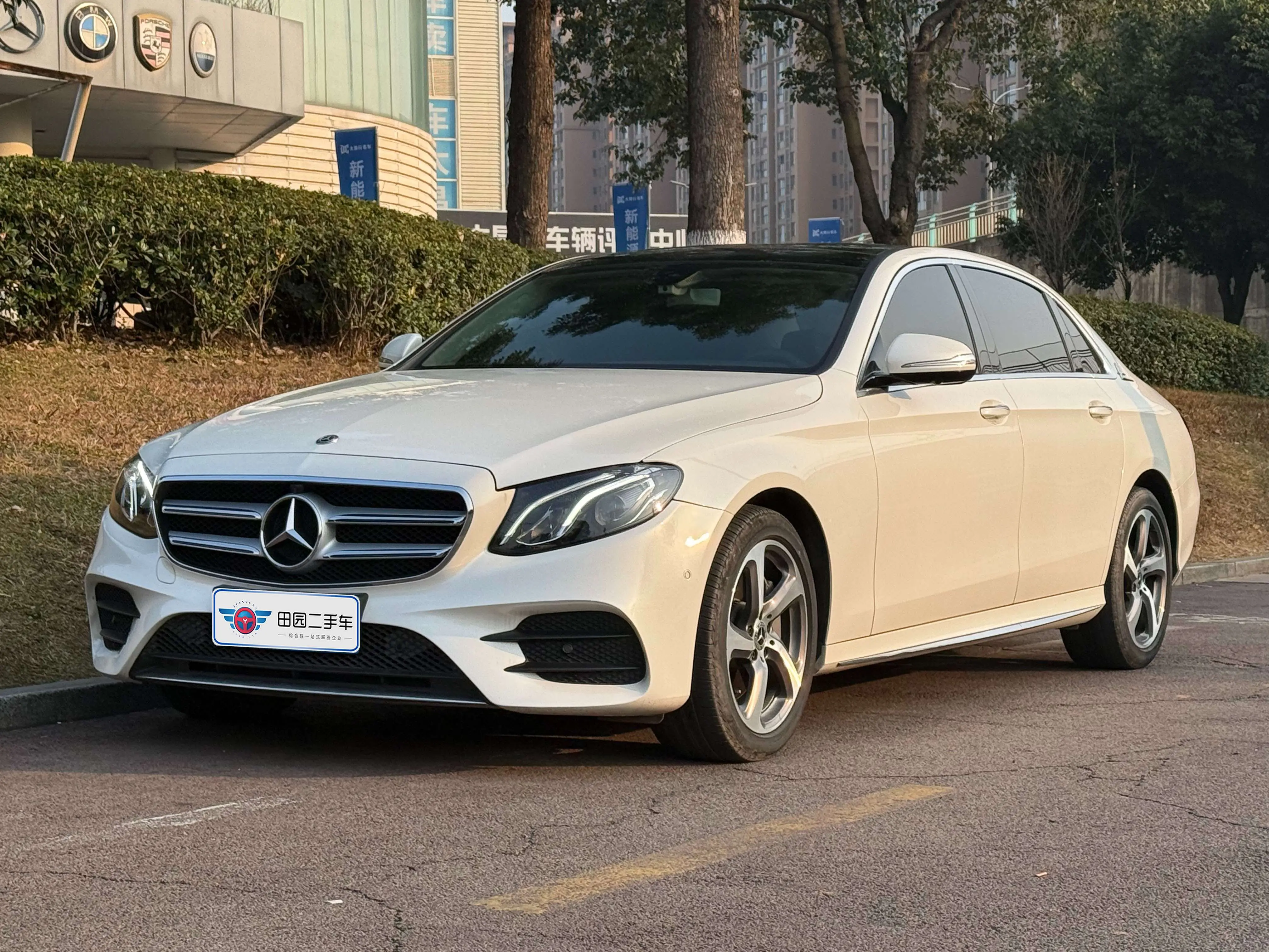 Mercedes-Benz E-Class  из Китая