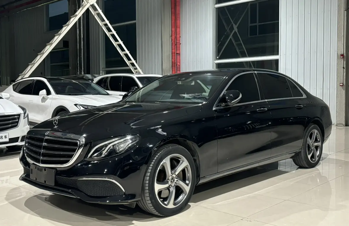 Mercedes-Benz E-Class  из Китая