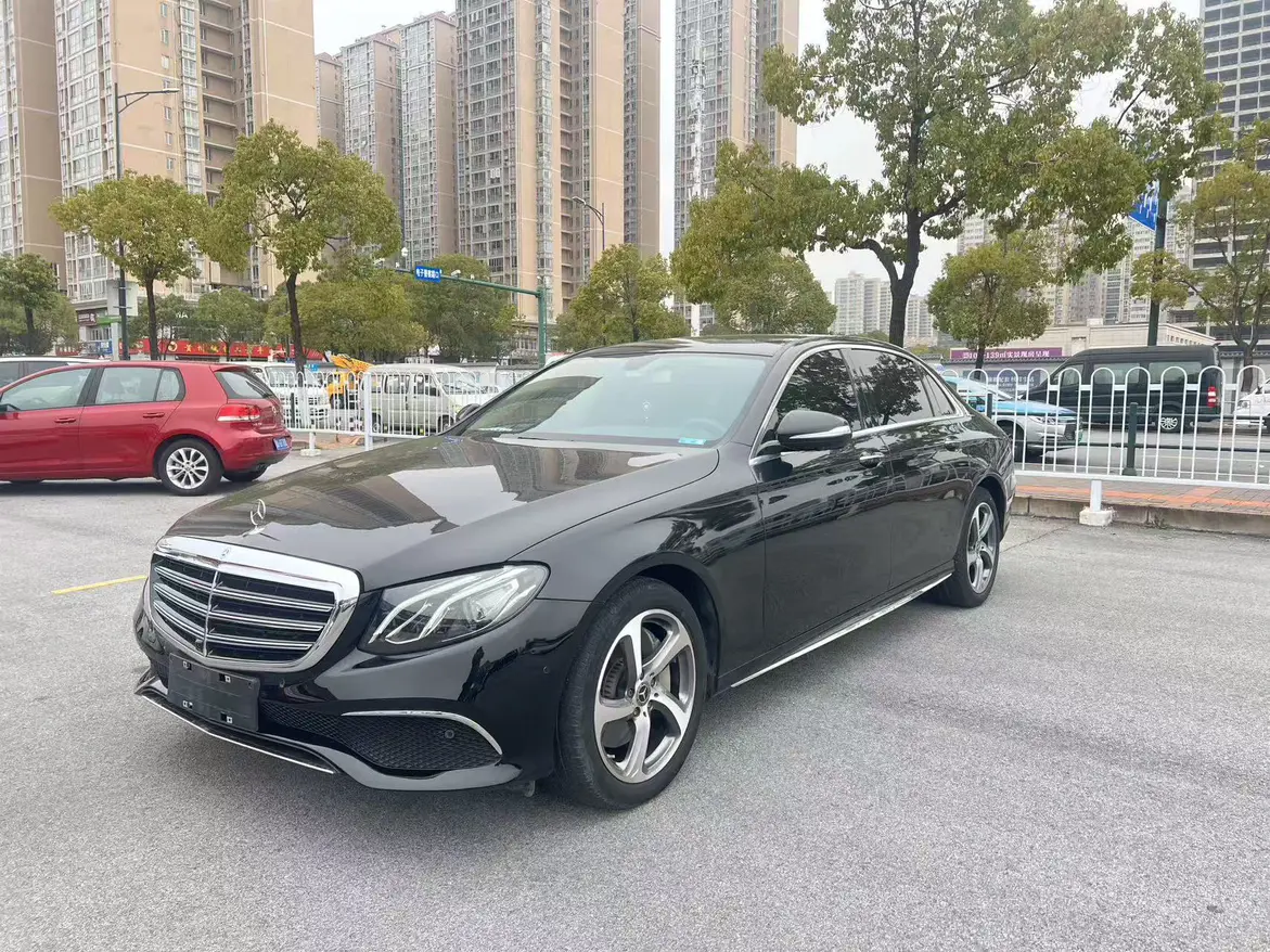 Mercedes-Benz E-Class  из Китая