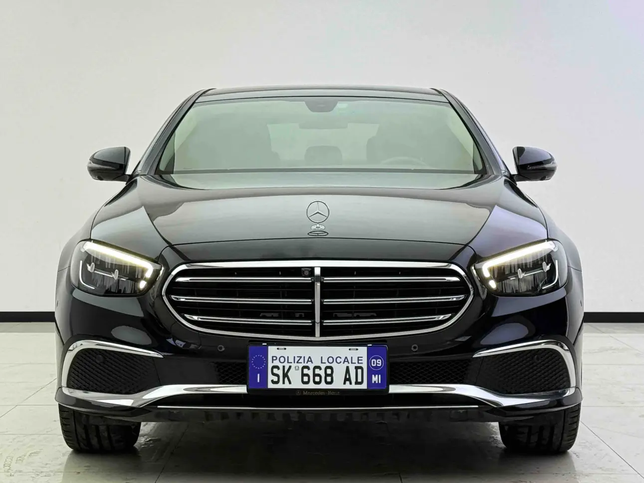 Mercedes-Benz E-Class  из Китая