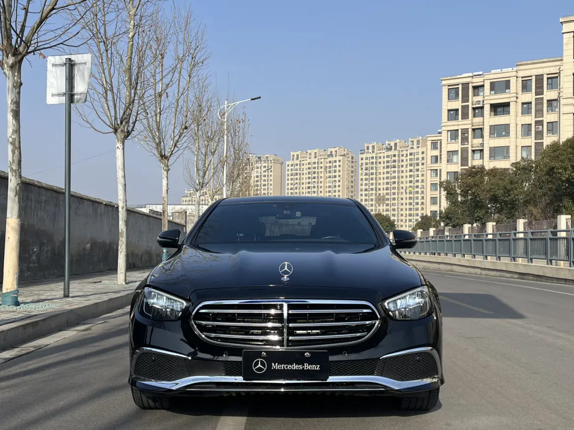 Mercedes-Benz E-Class  из Китая